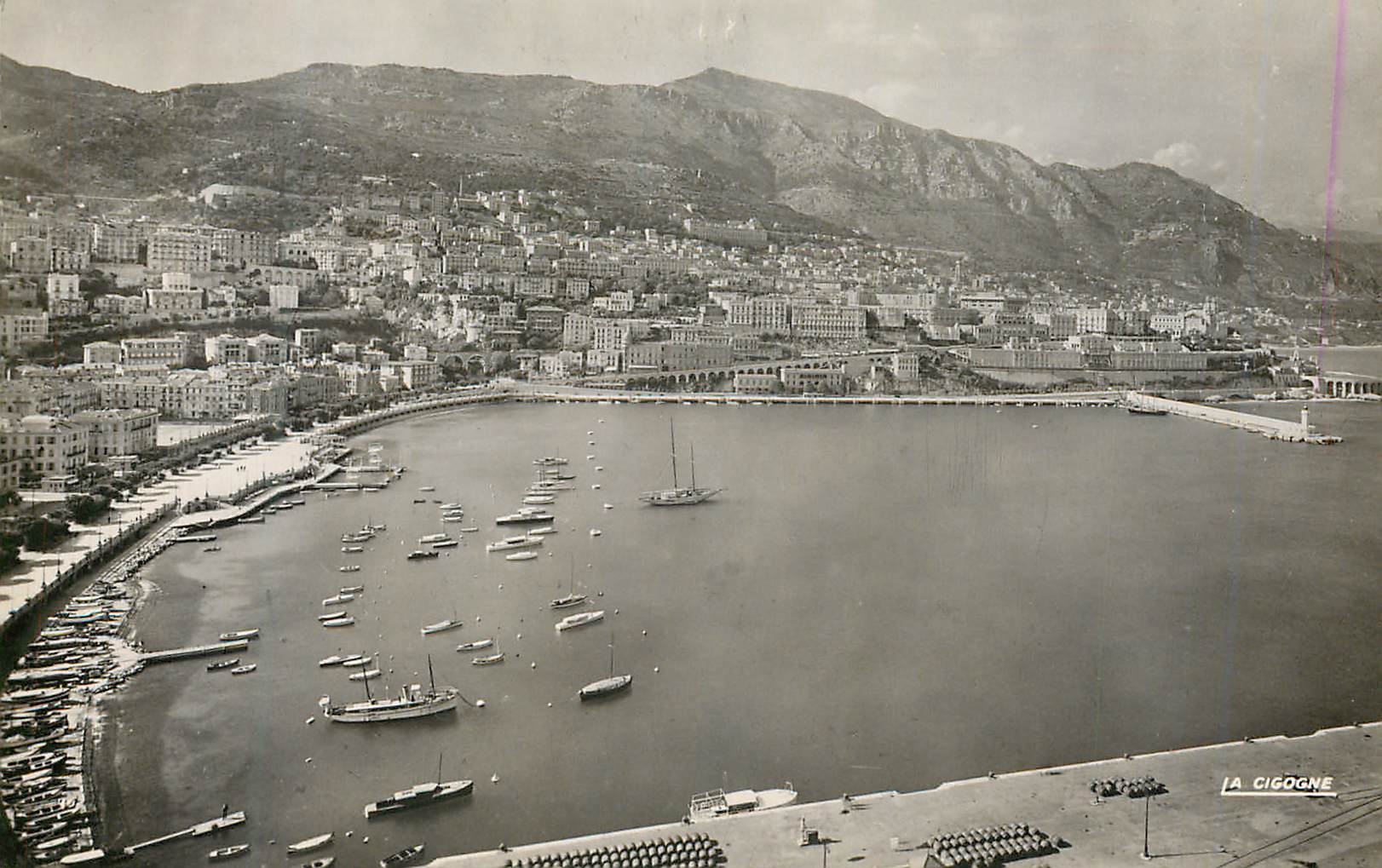 CPM Principaute de Monaco Vue panoramique sur la Condamine et Monte Carlo 