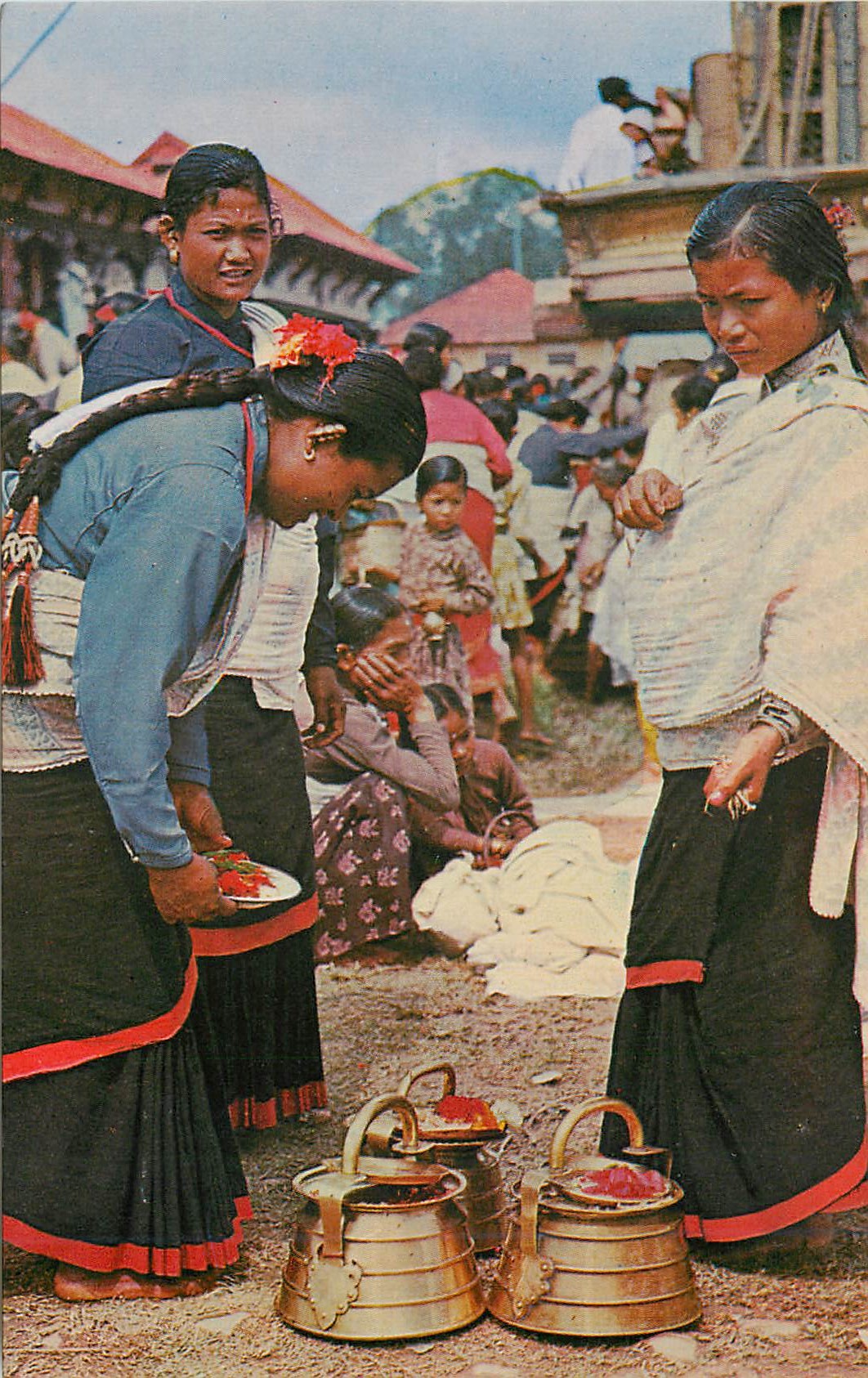 CPM Typical women of Kathmandu Valley preparing for worship 