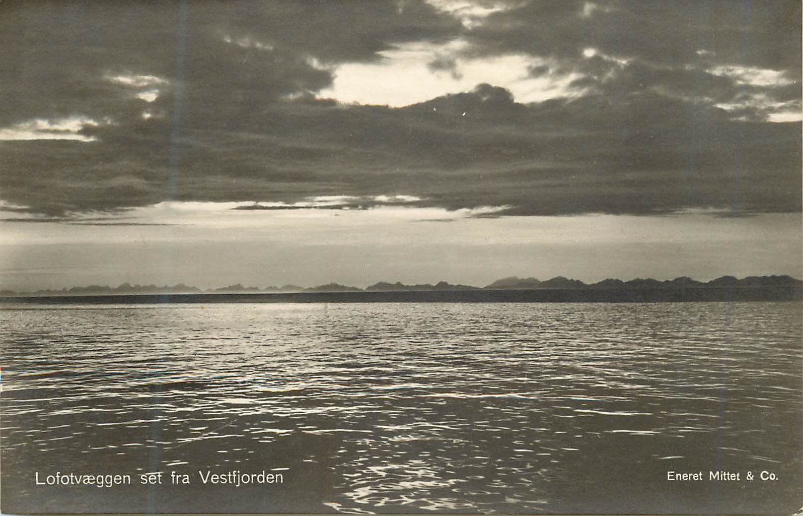 CPA Lofotvaeggen set fra Vestfjorden 