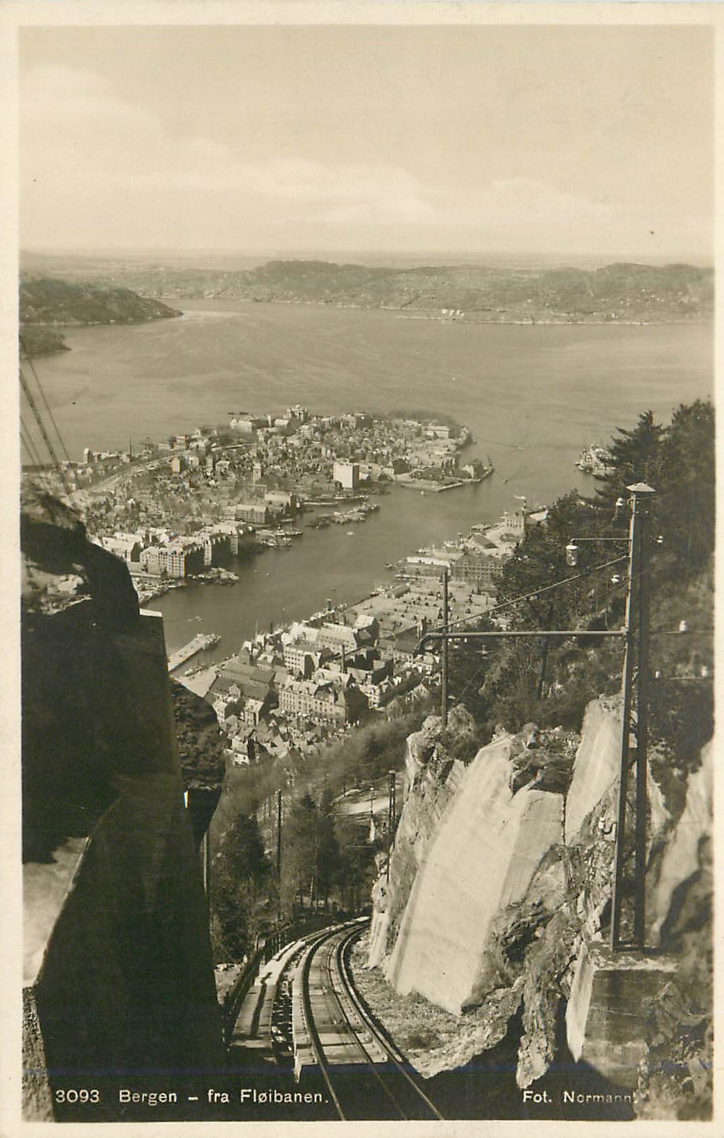 CPA Bergen fra Floibanen 