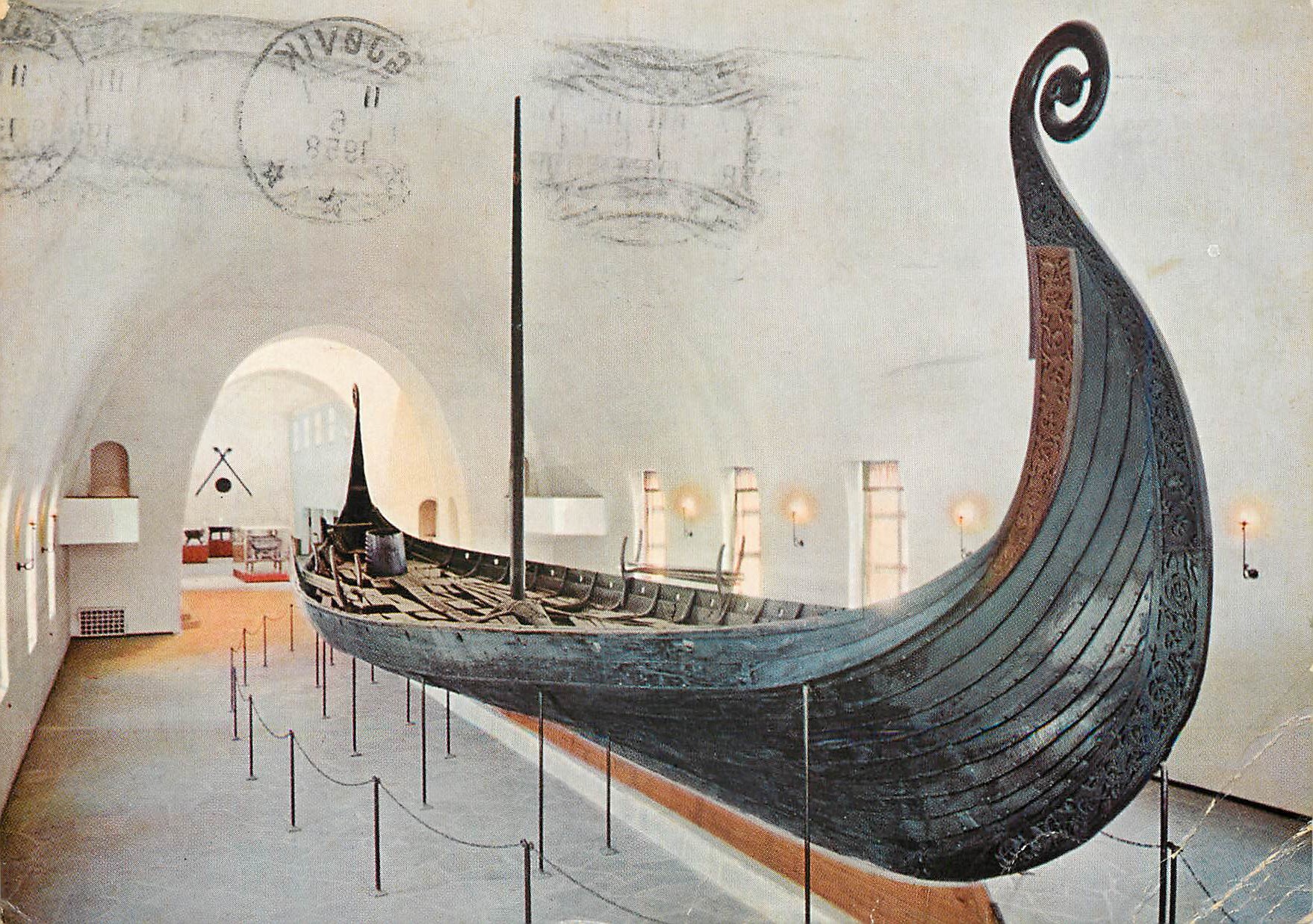 CPM Le navire d'Oseberg Drakkar Bateau
