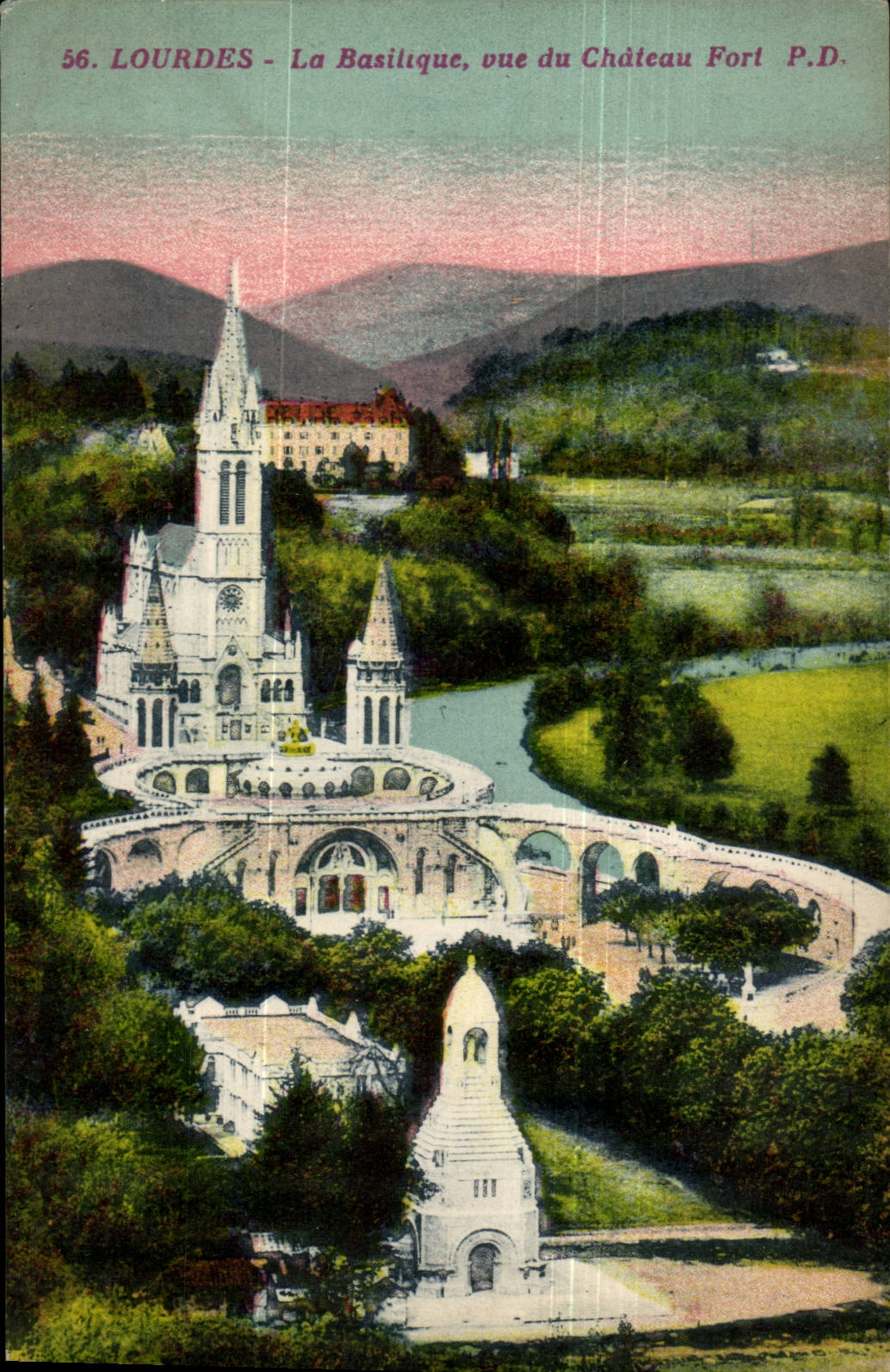 Lourdes CPA La basilique vue du chateau fort