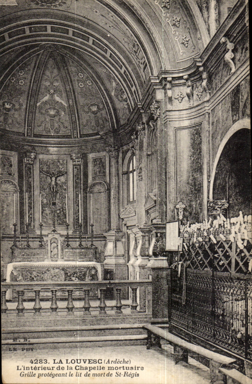 La Louvesc (Ardèche) — L'intérieur de la Chapelle mortuaire de St-Régis — Éditeur : M. B. / Le Puy