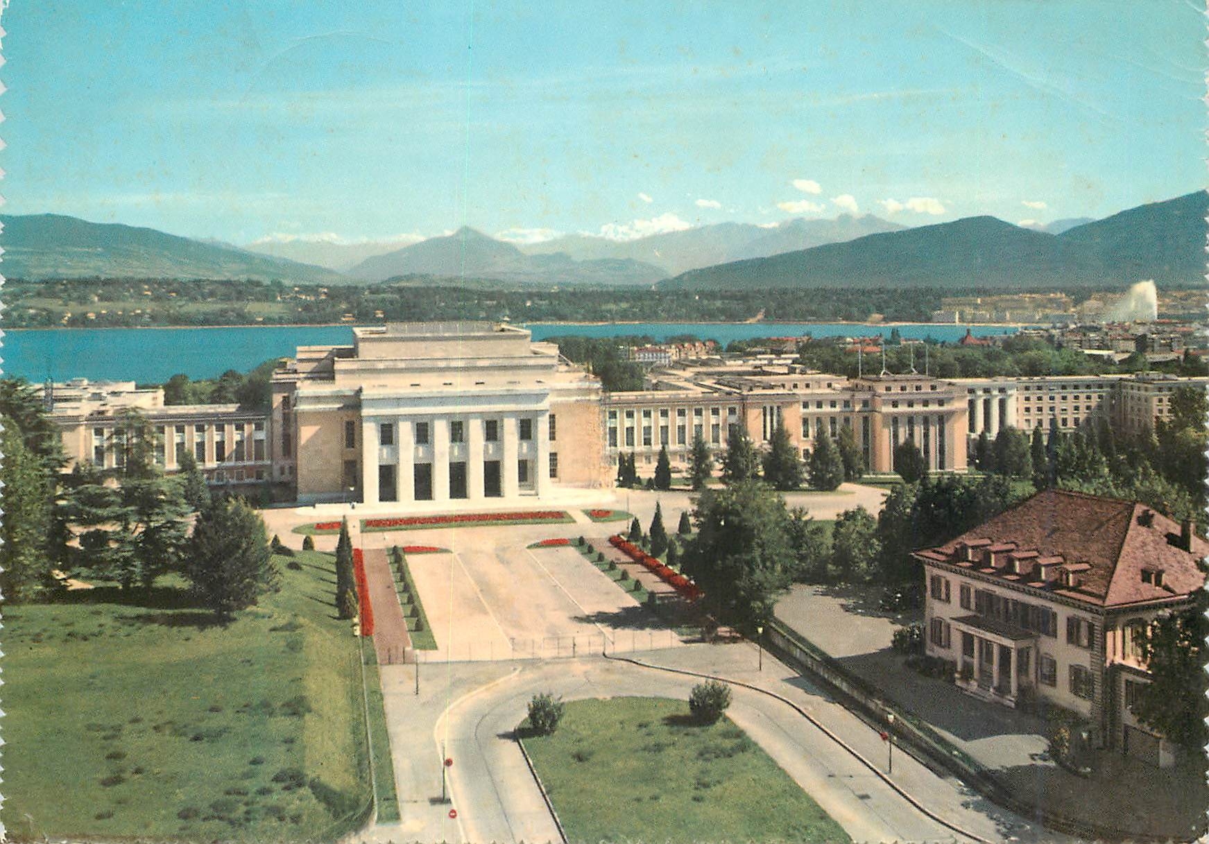 CPM Geneve Le palais de l ONU et le Mont Blanc 
