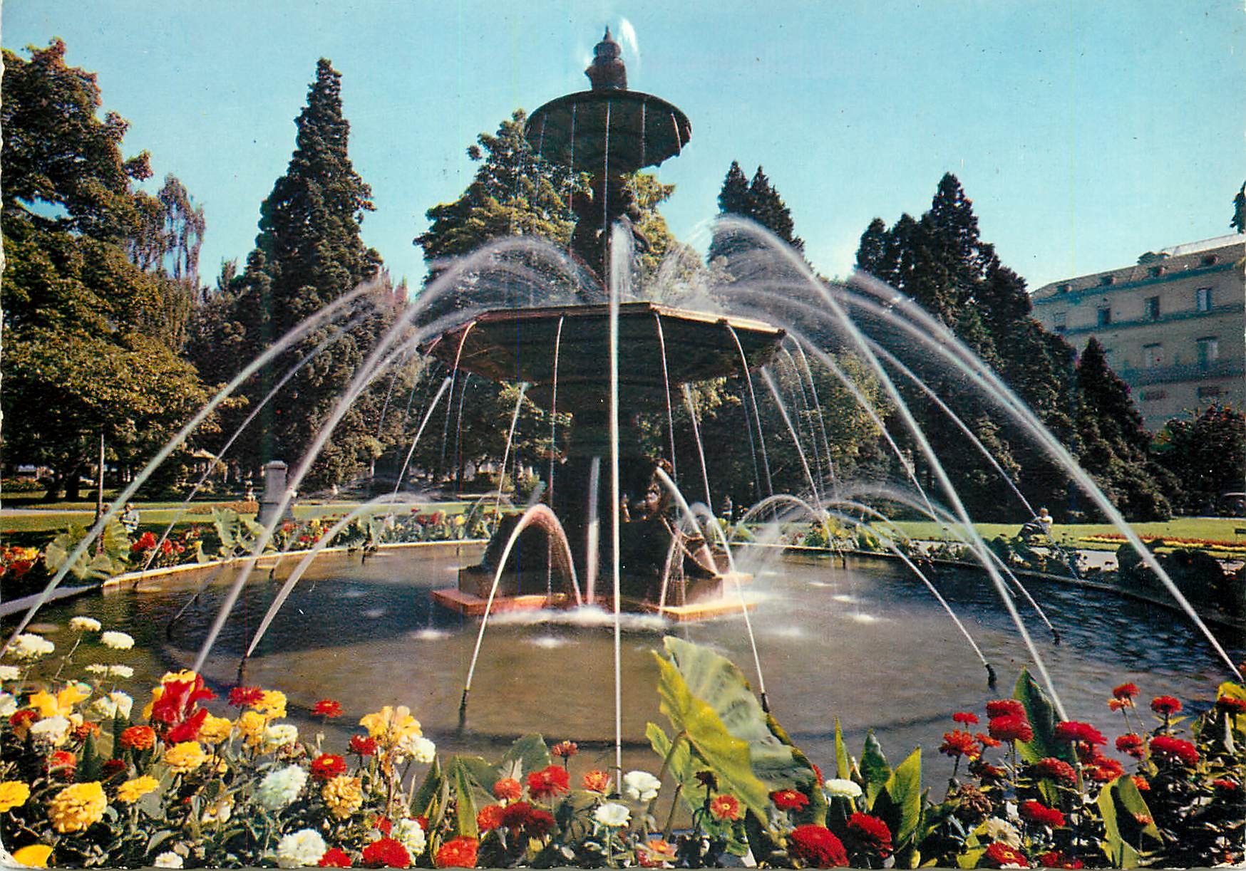 CPM Geneve La fontaine du Jardin Anglais 