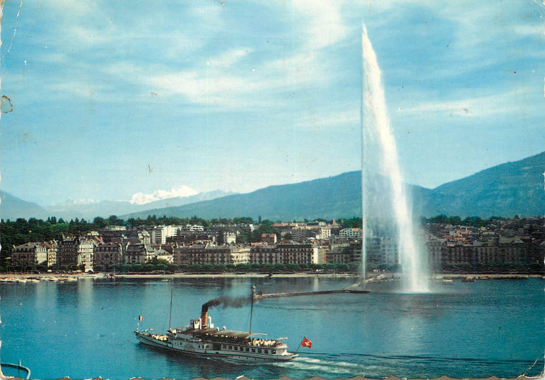 CPM Geneve Le Jet d Eau et le Mont Blanc 