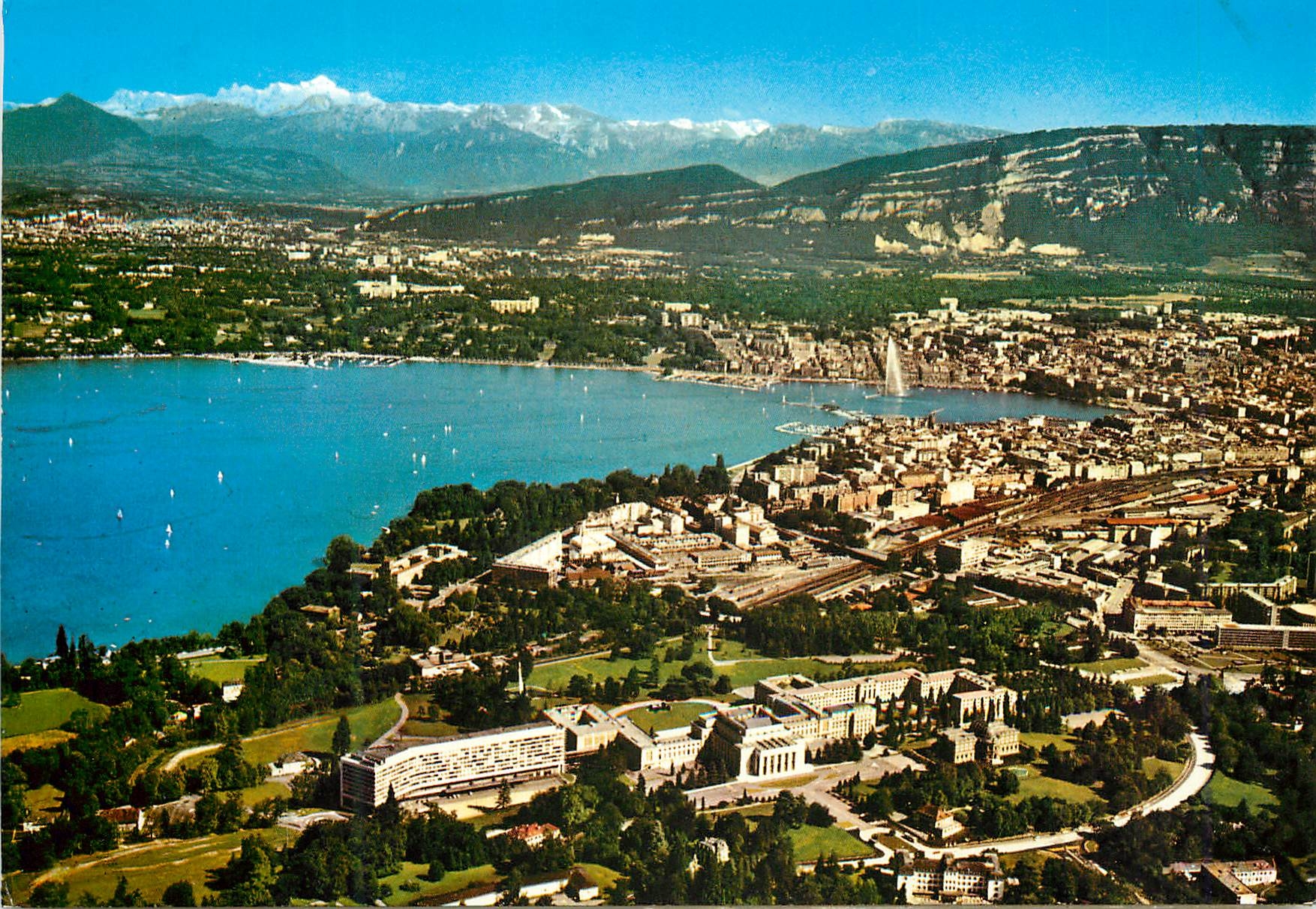 CPM Geneve La Ville et le Mont Blanc 