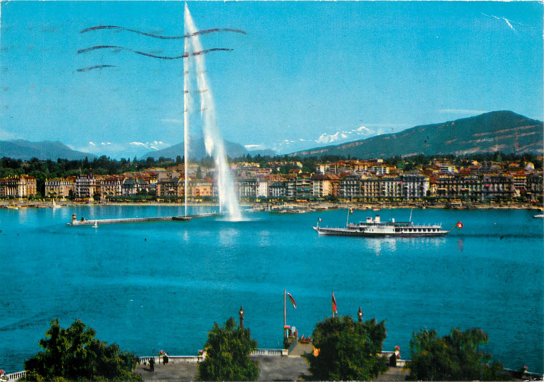 CPM Geneve Le jet d eau et le Mont Blanc 