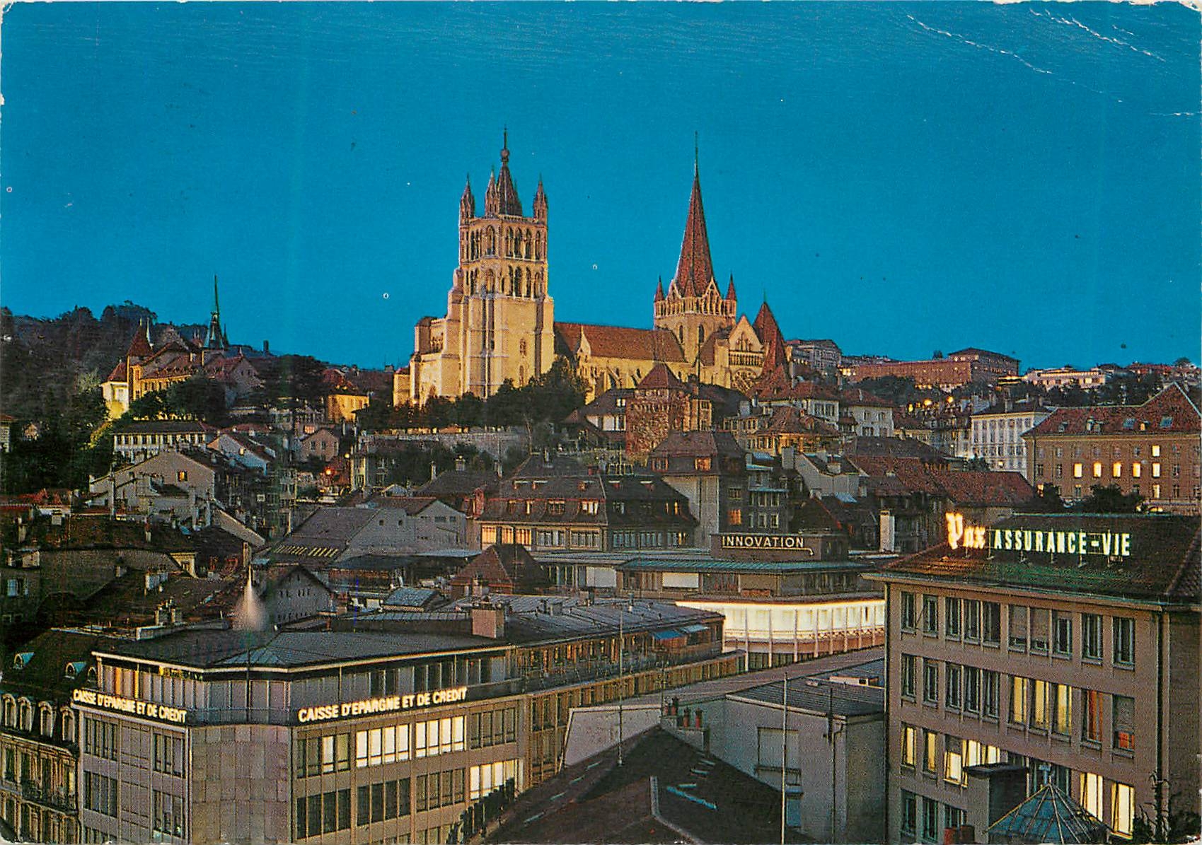 CPM Lausanne Vue nocturne de la cathedrale 