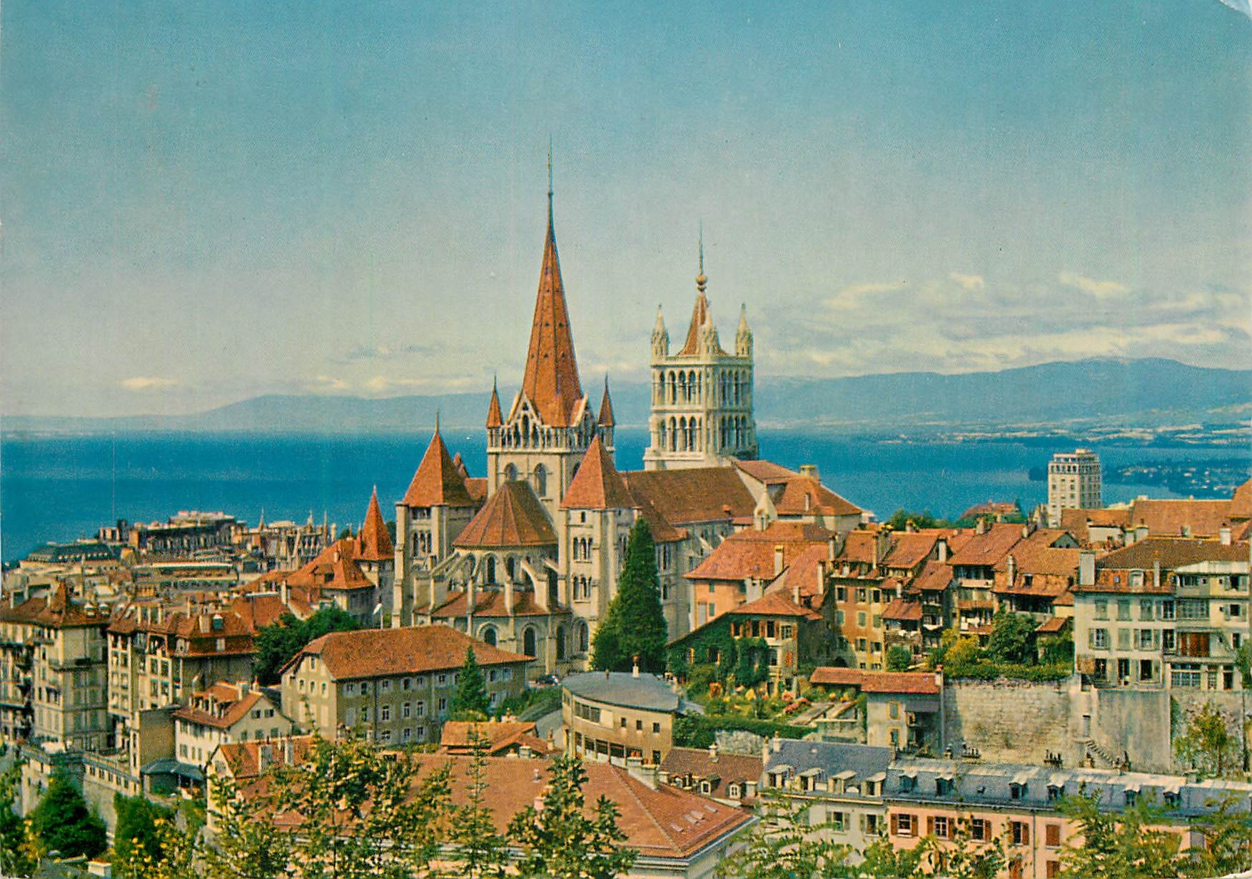 CPM Lausanne Suisse la cathedrale et la Cite 
