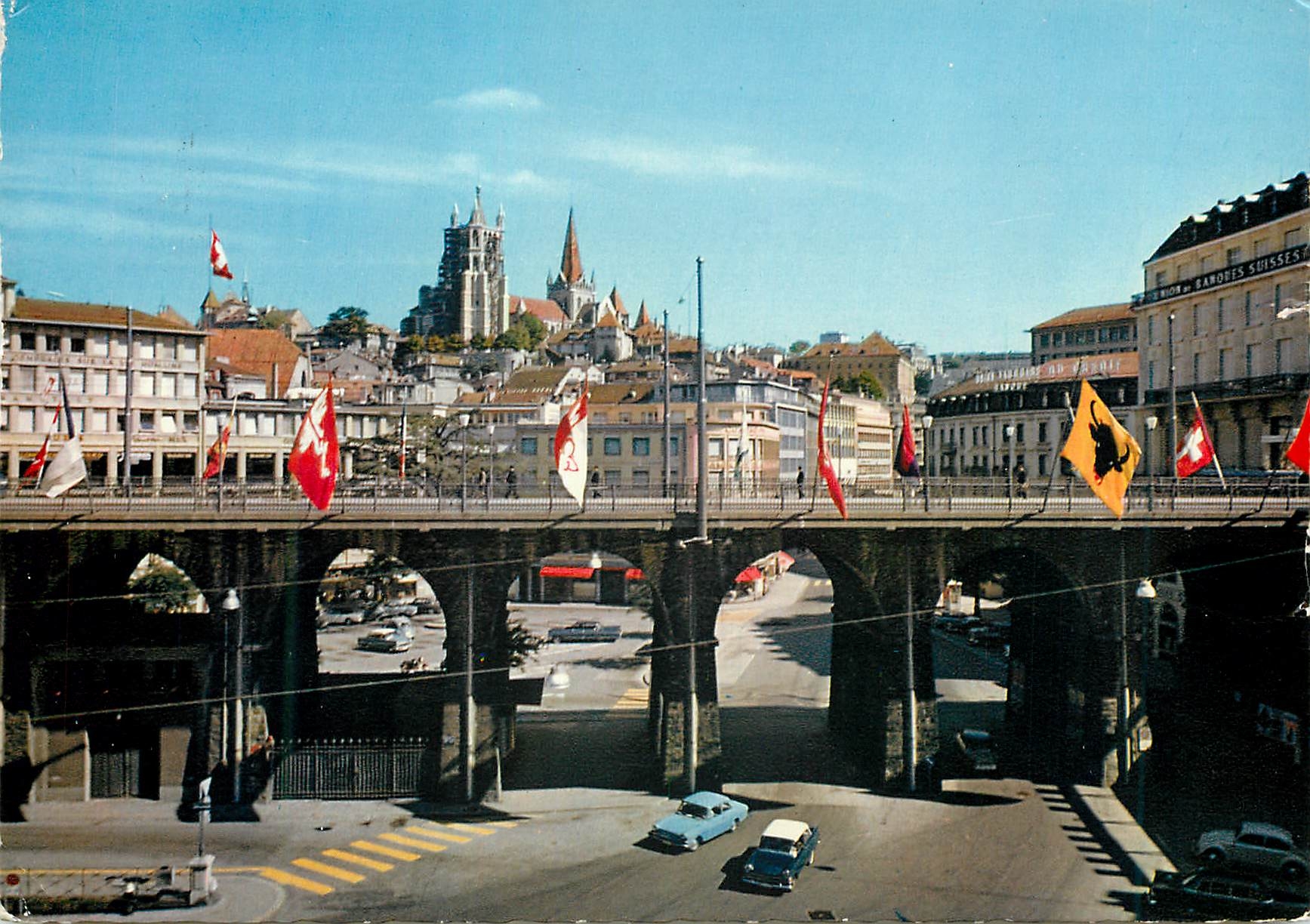 CPM Lausanne Le grand pont et la cathedrale 