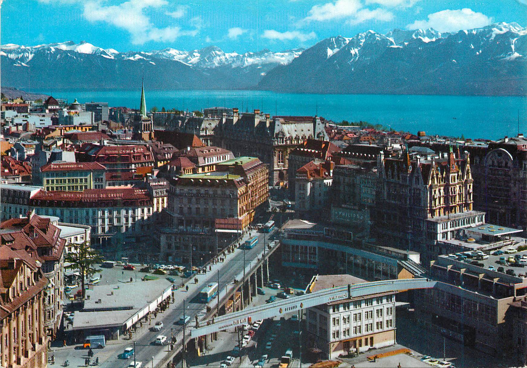 CPM Lausanne Le Grand Pont et vue sur les Alpes 
