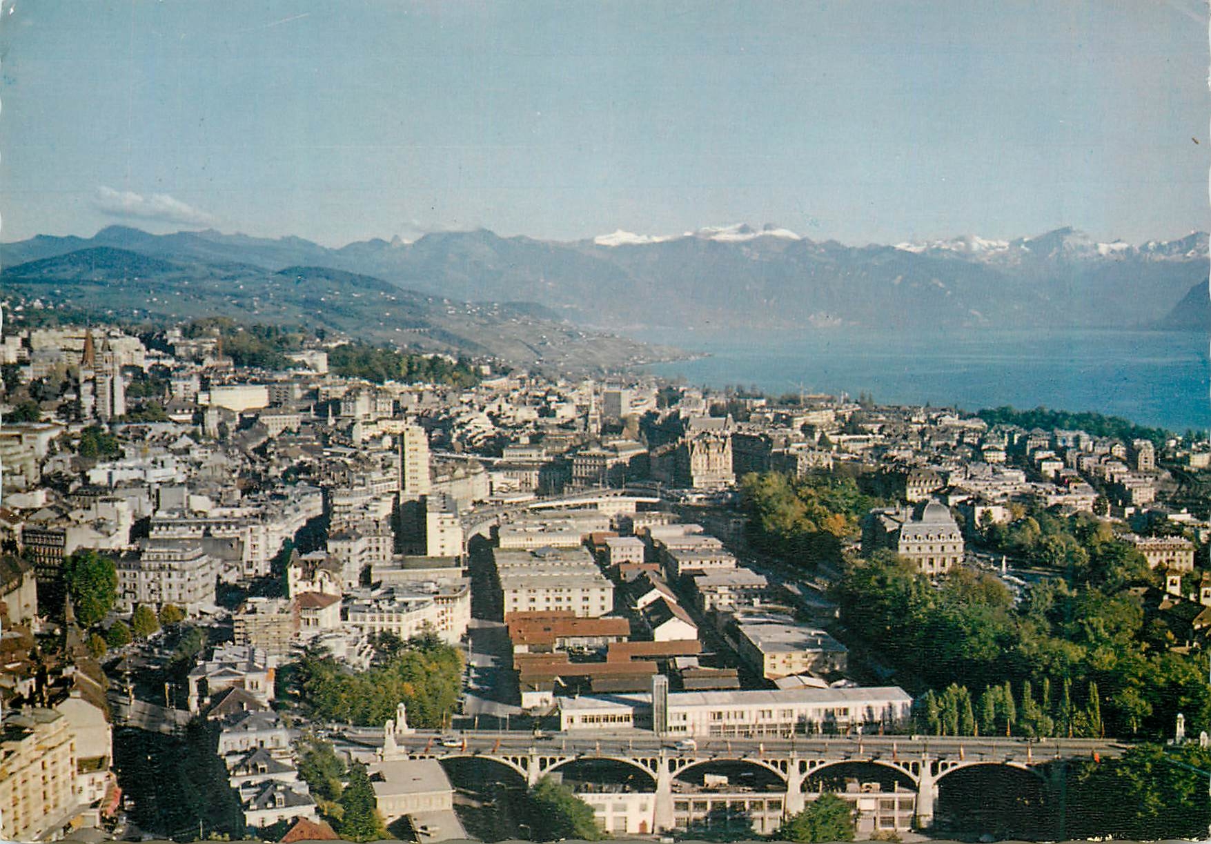 CPM Lausanne Ouchy Vue generale aerienne 