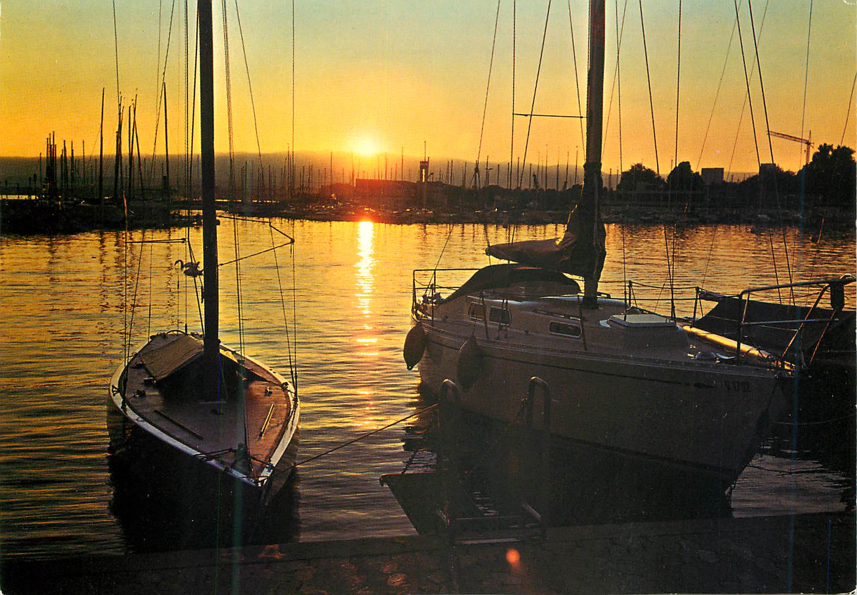 CPM Coucher de soleil au Lac Leman Lausanne Ouchy 