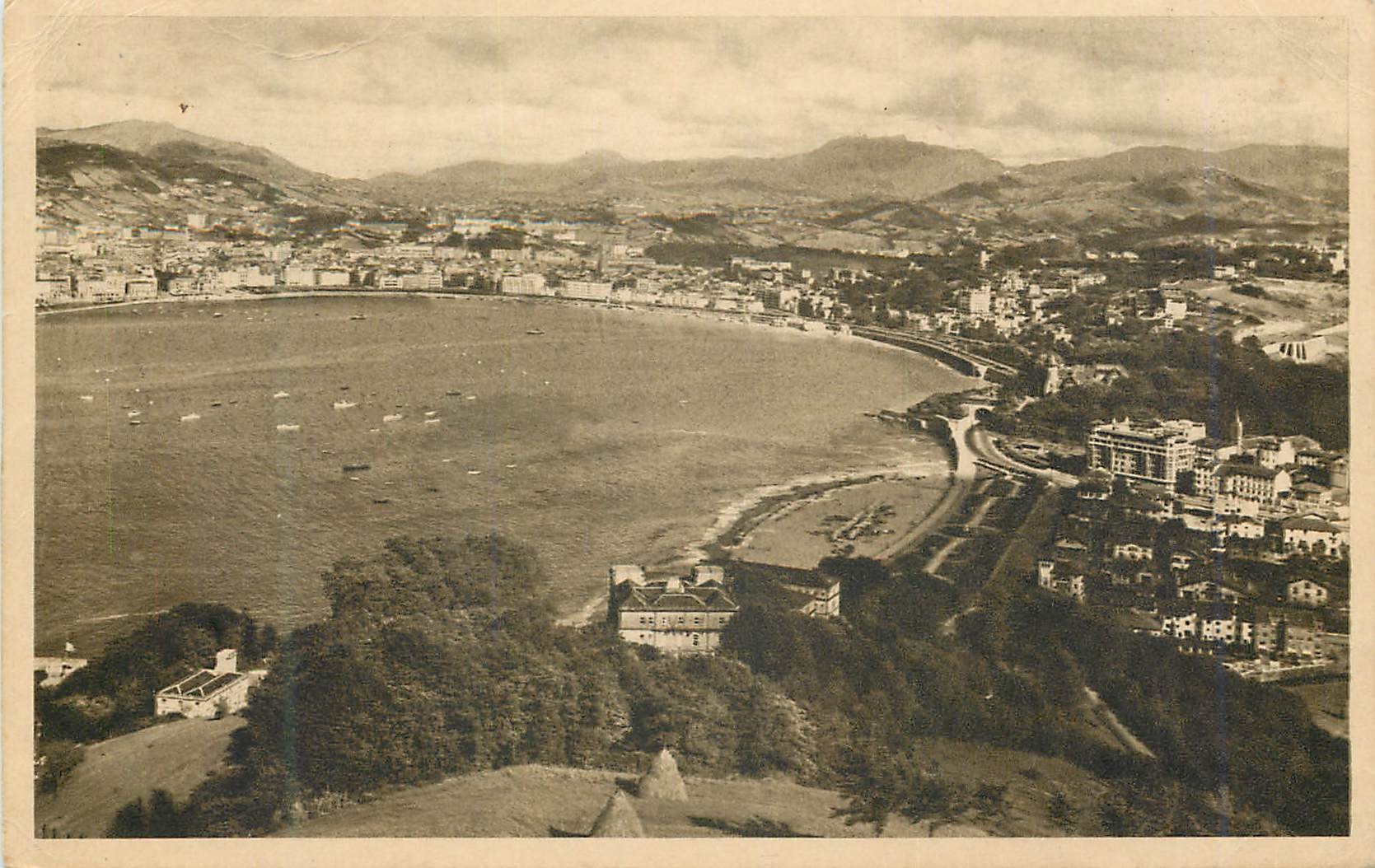 CPA San Sebastian Vue depuis le mont Igueldo 