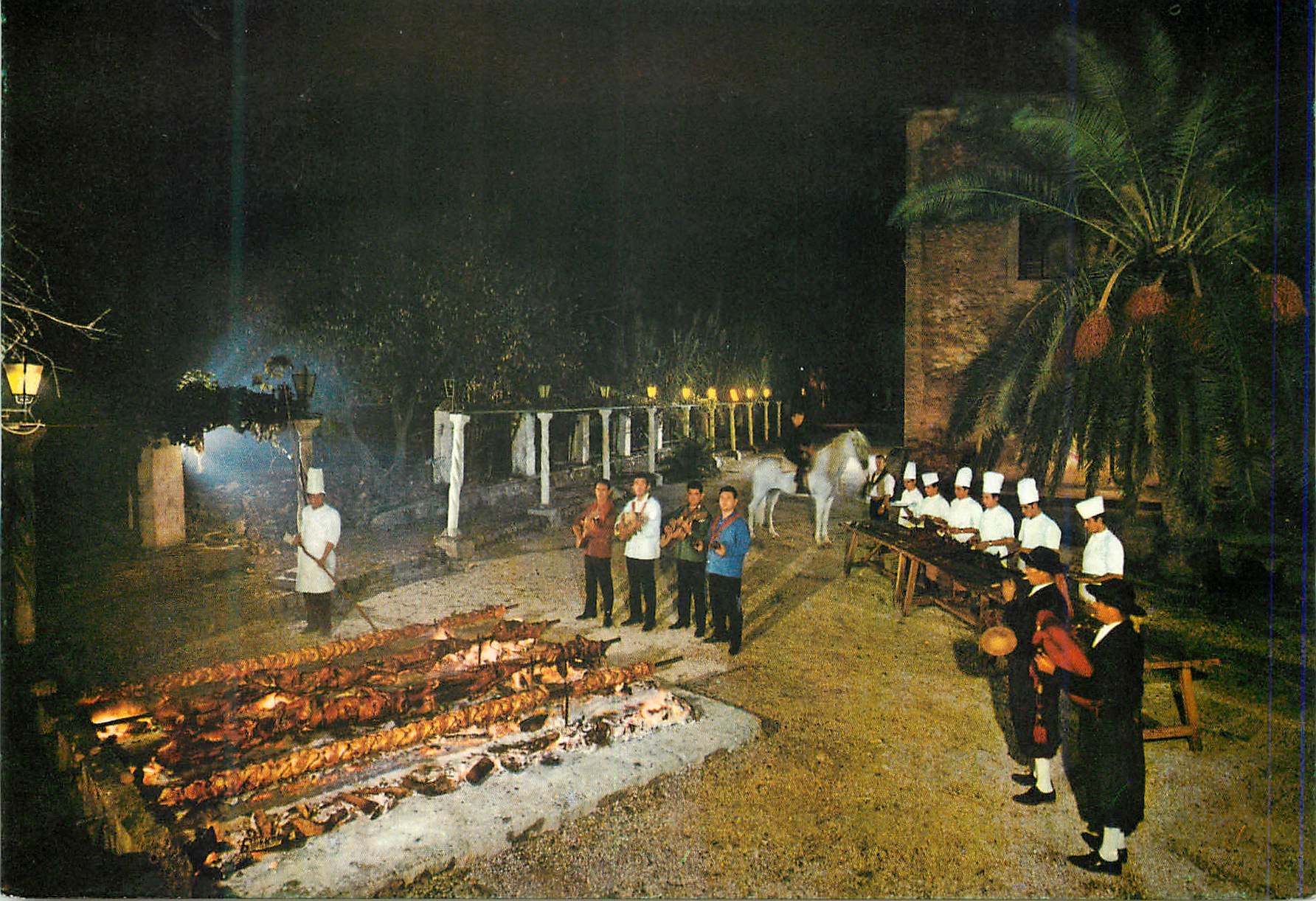 CPM Predio Son Amar Barbeque View of the roasting place 