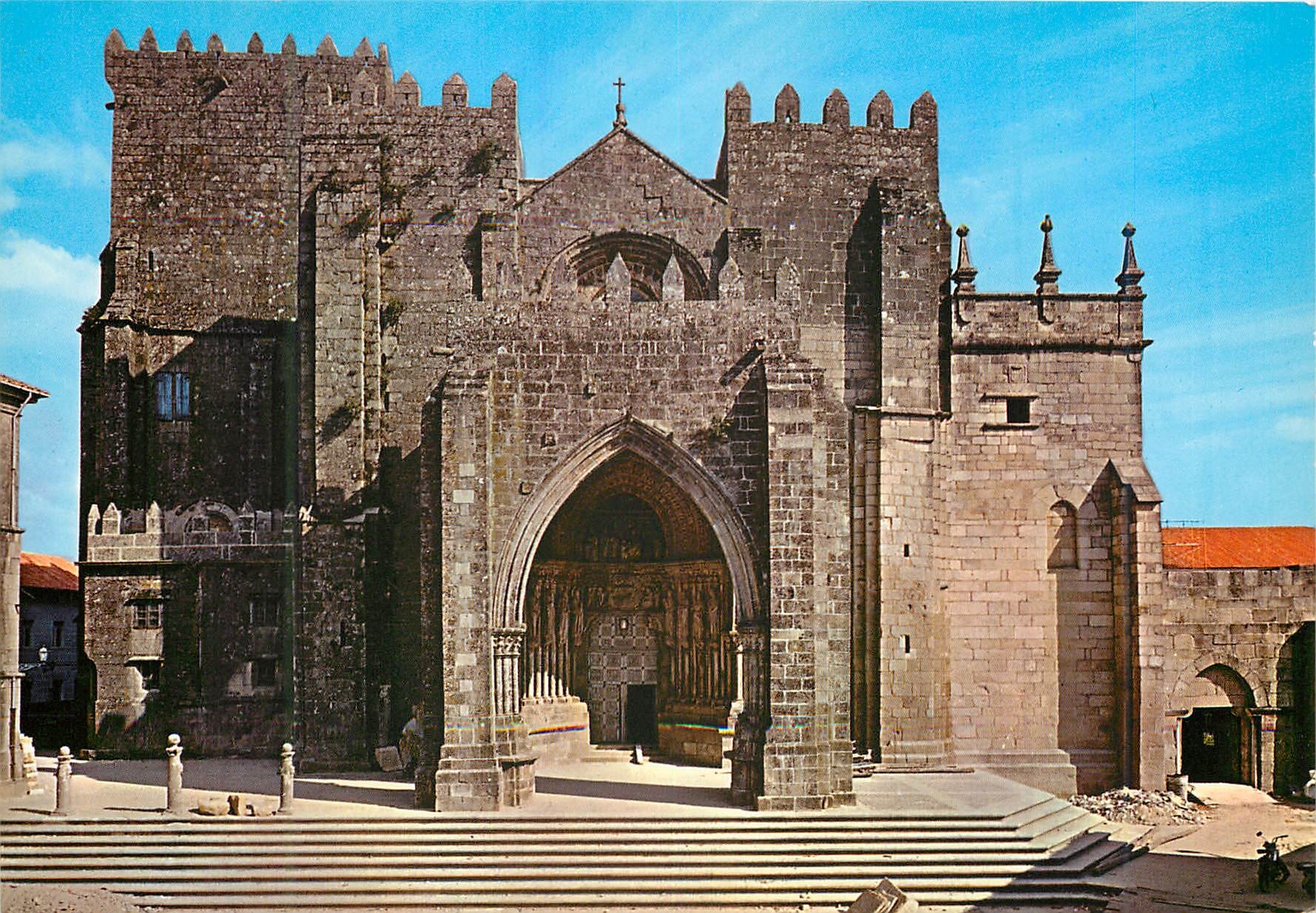 CPM Catedrales de Espana Les cathedrales de l Espagne 