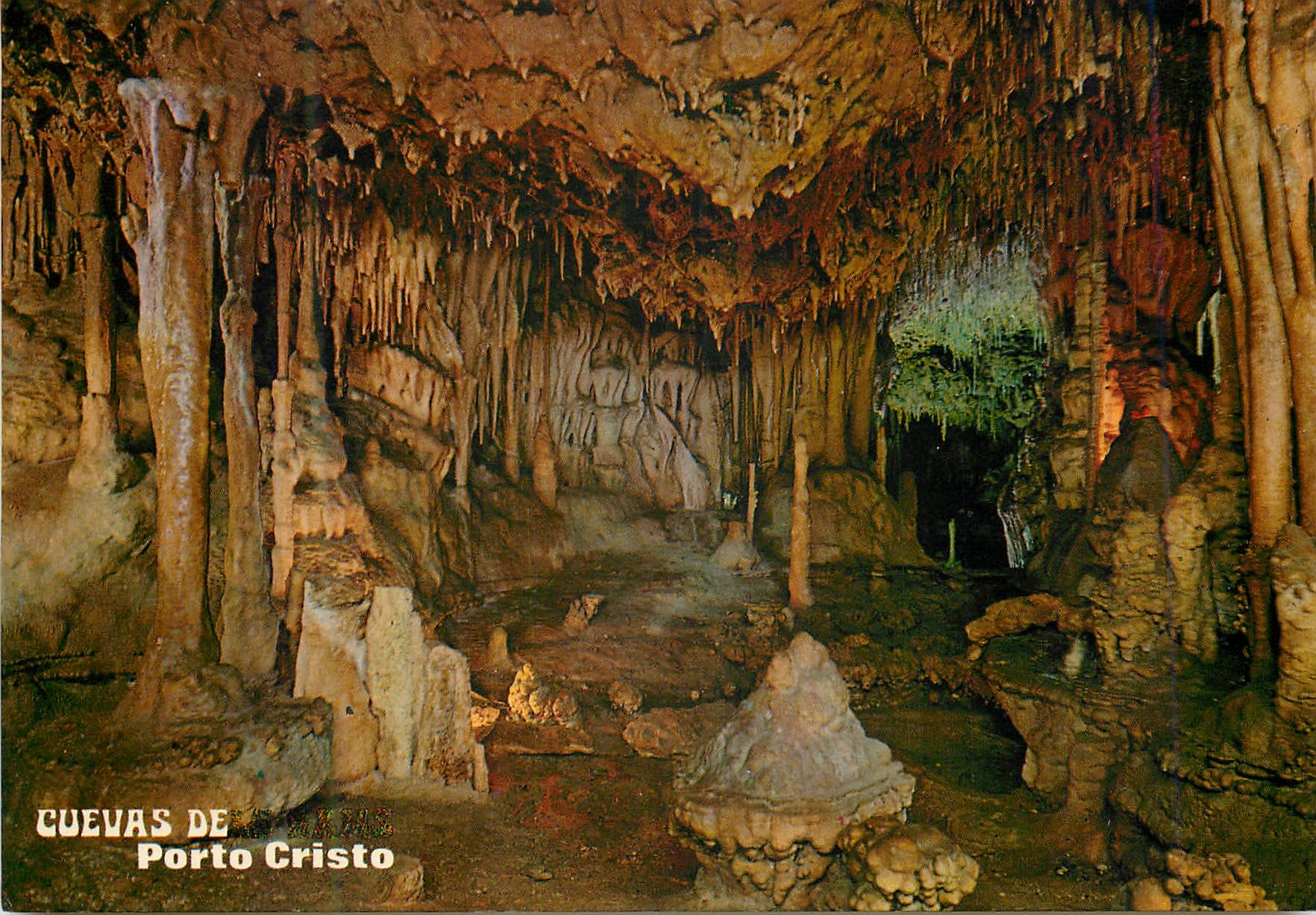 CPM Cuevas dels Hams Jardin del Surtidor Manacor Posto Cristo Mallorca 
