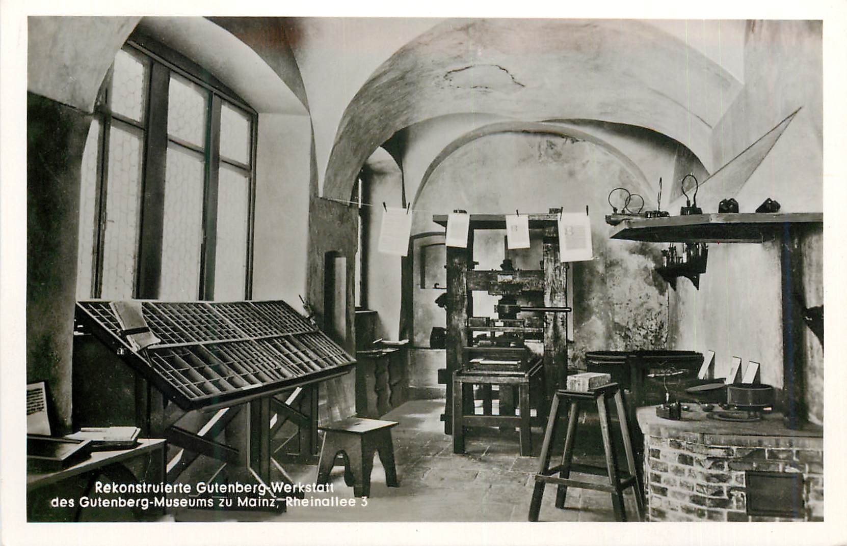 Rekonstruierte Gutenberg-Werkstatt — Musée Gutenberg à Mayence — Verlag des Gutenberg-Museums zu Mainz