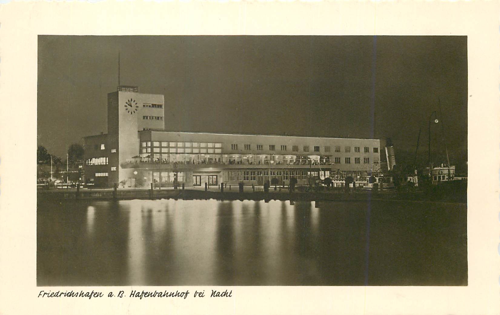 CPM Friedrichshafen Hafenrahnhot frei Nacht 
