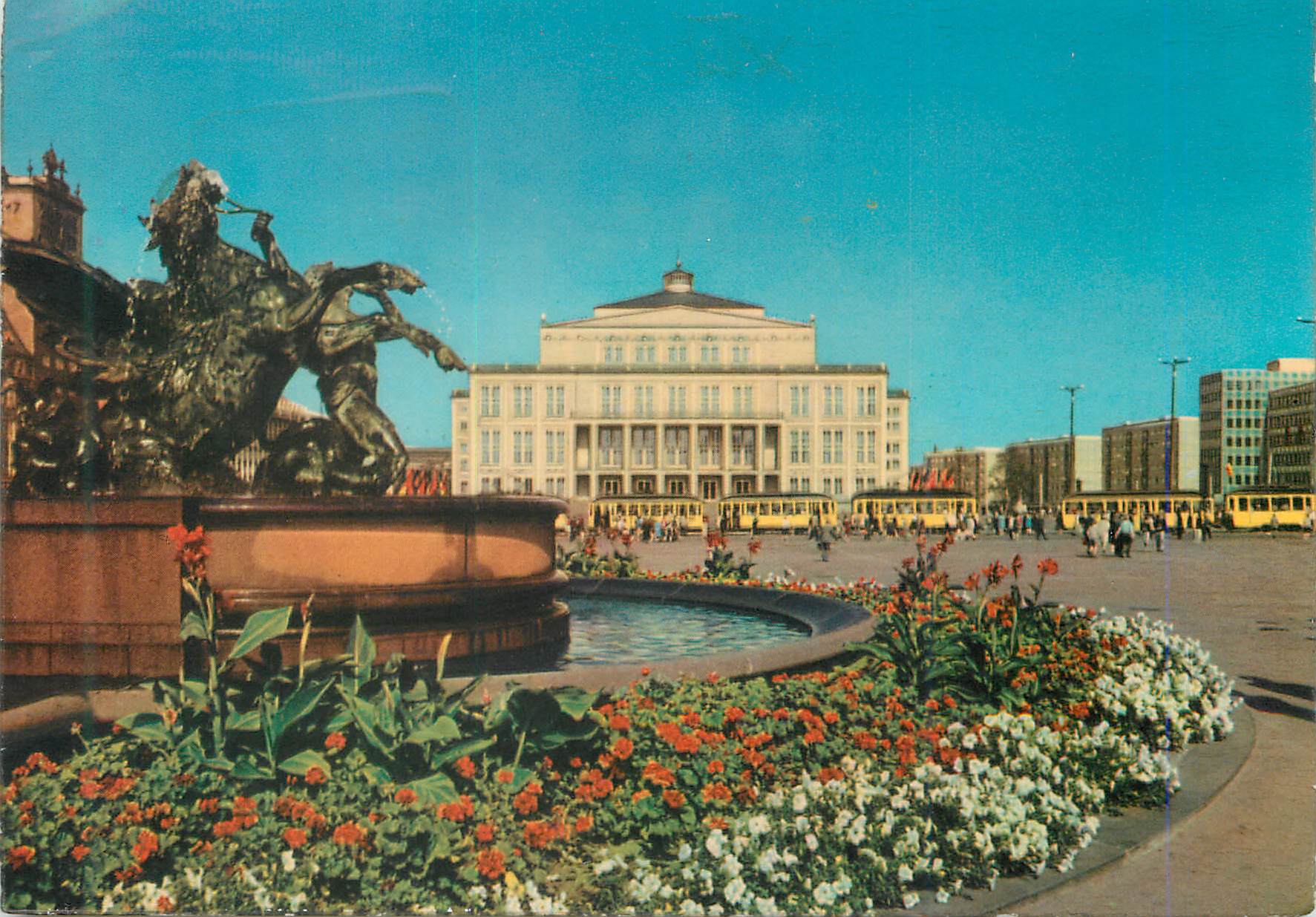 CPM Messestadt Leipzig Fontaine Mende Opera e la Place Karl Marx 