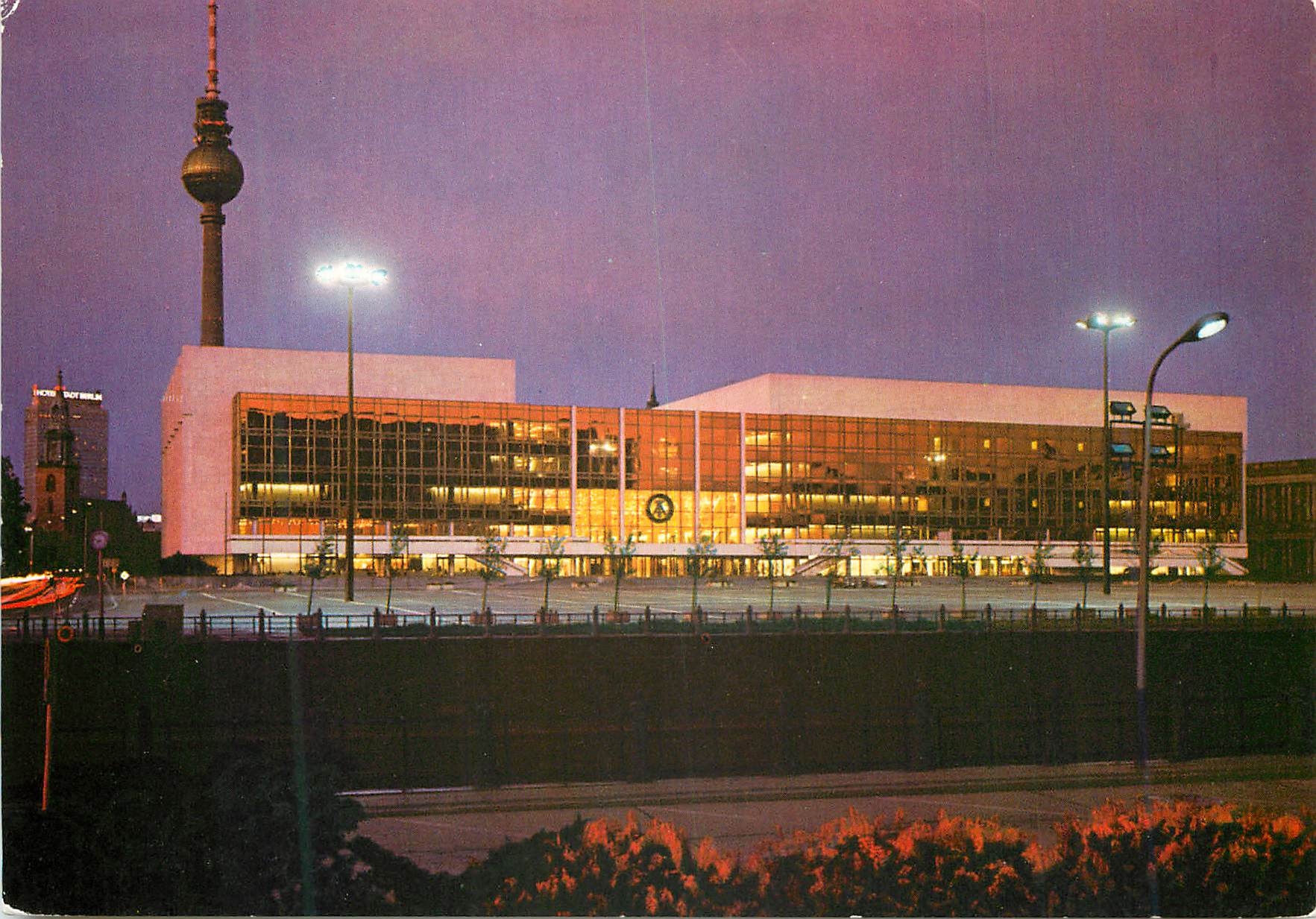 CPM Berlin Hauptstadt der DDR Palais de la Republique 
