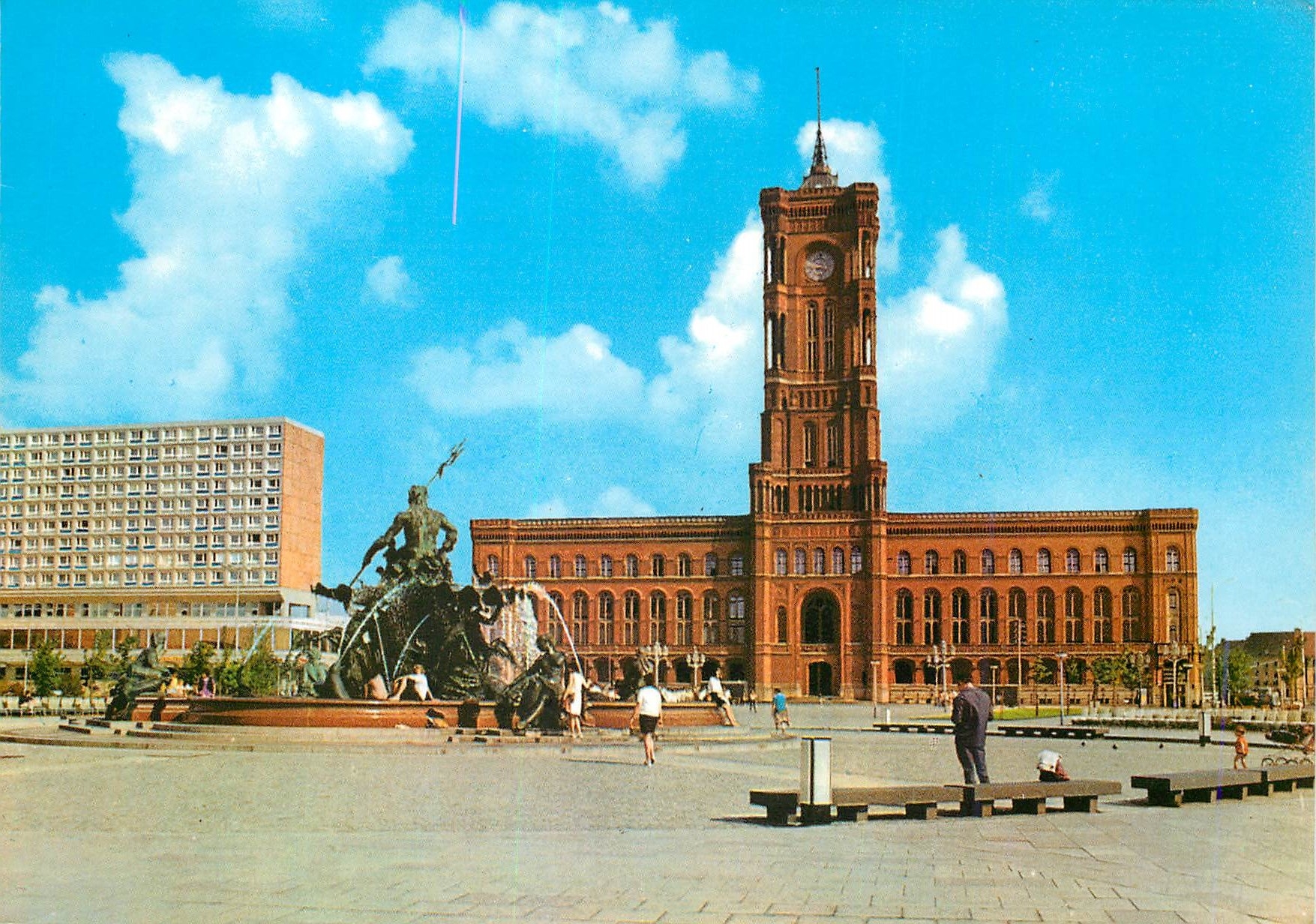 CPM Berlin Hauptstadt der DDR L Hotel de Ville 