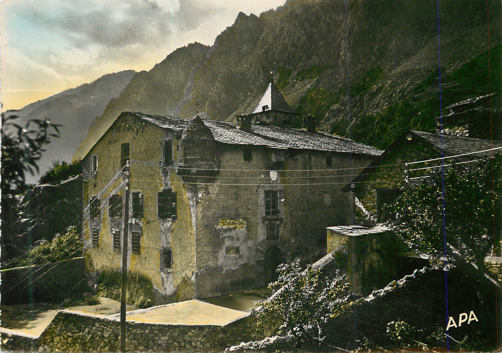 CPM Valls d Andorra Andorre la vieille Maison des Vallees 