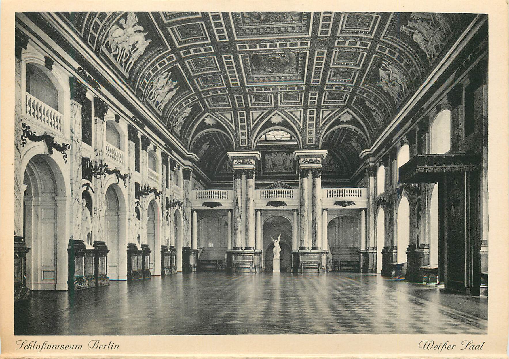CPA Schlossmuseum Berlin Weisser Saal 