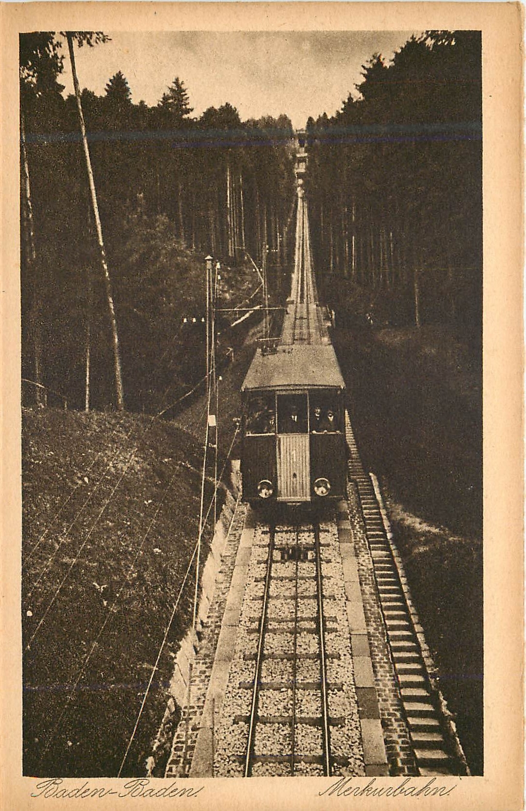 CPA Baden Baden Merkurbahn Funiculaire Train