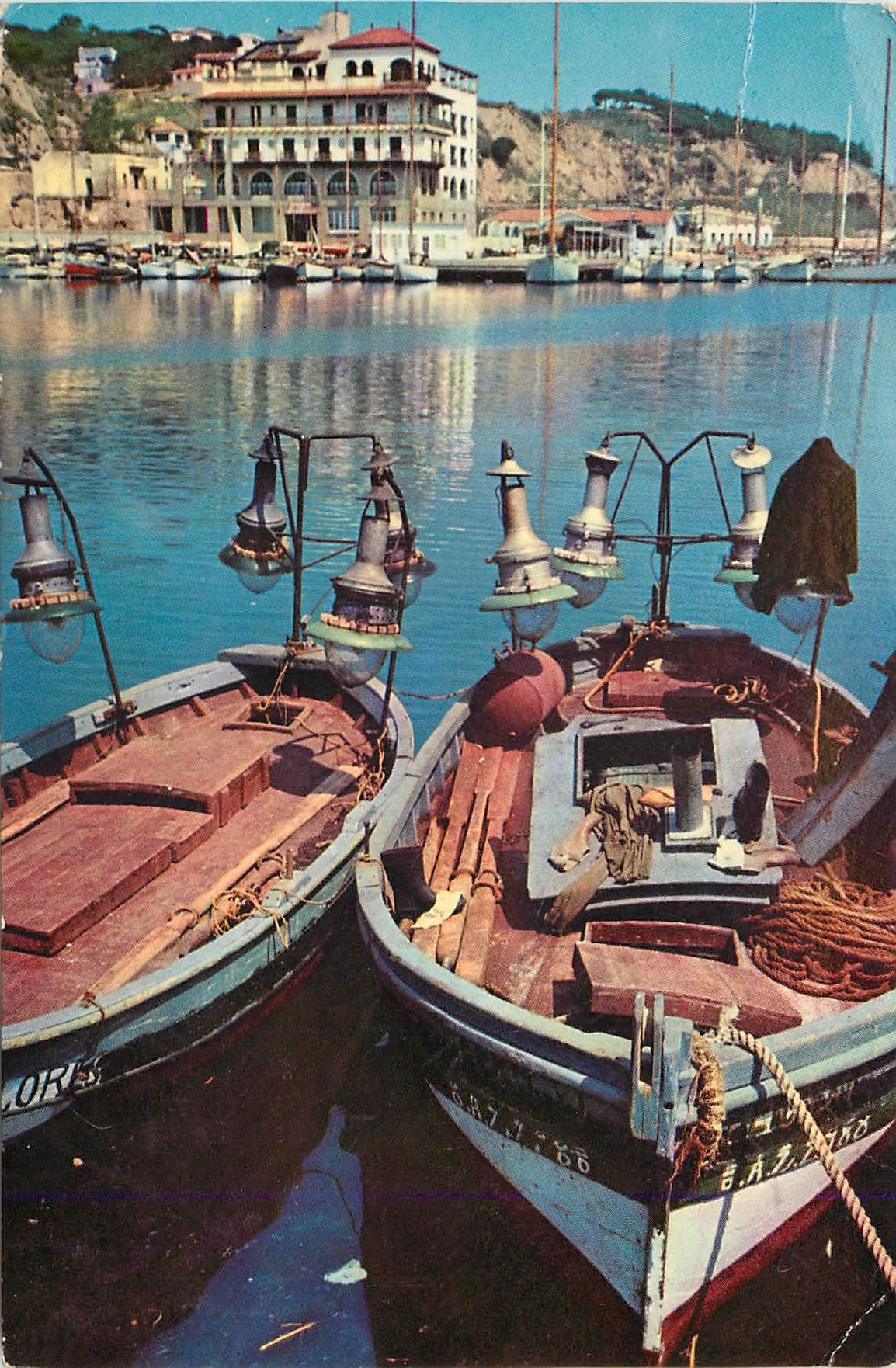 CPM Aruys de Mar Un coin du port Bateaux