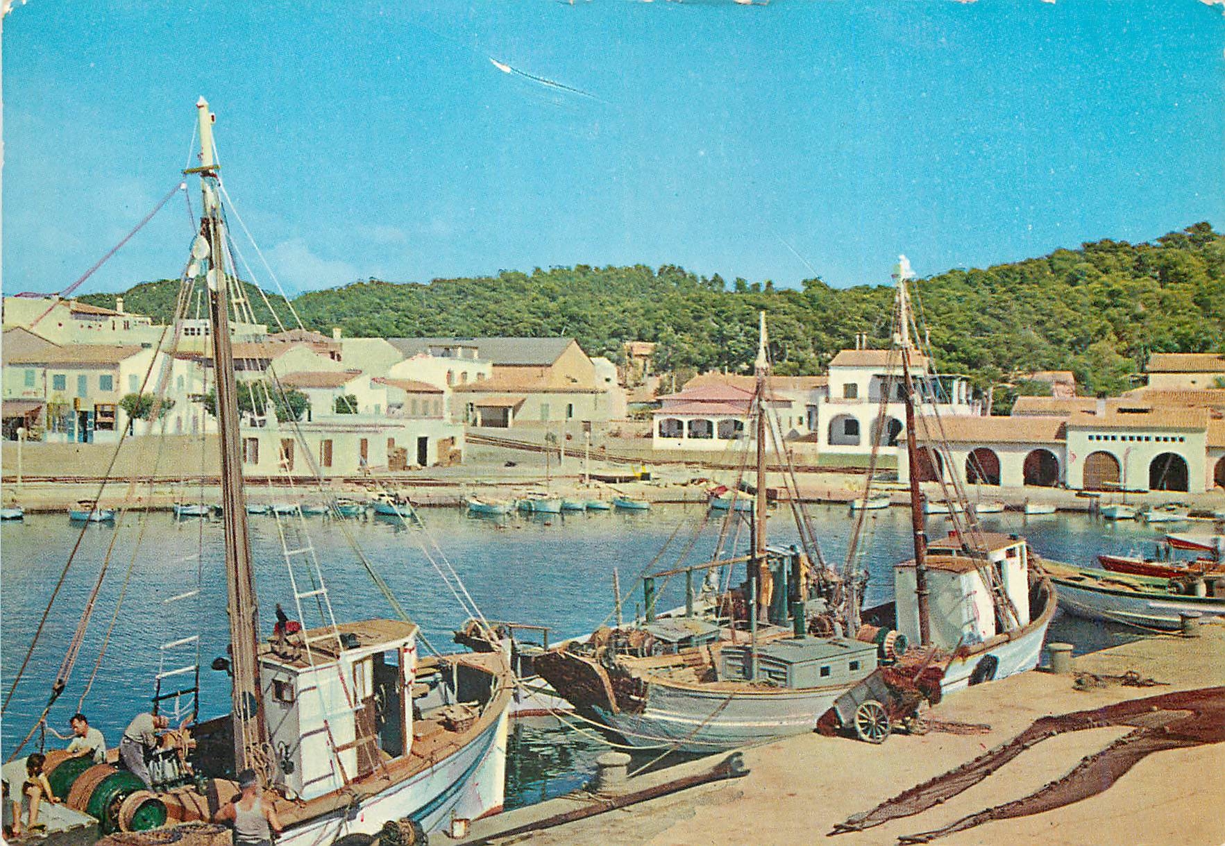 CPM Mallorca Cala Ratjada Muelle de Pescadores Bateaux