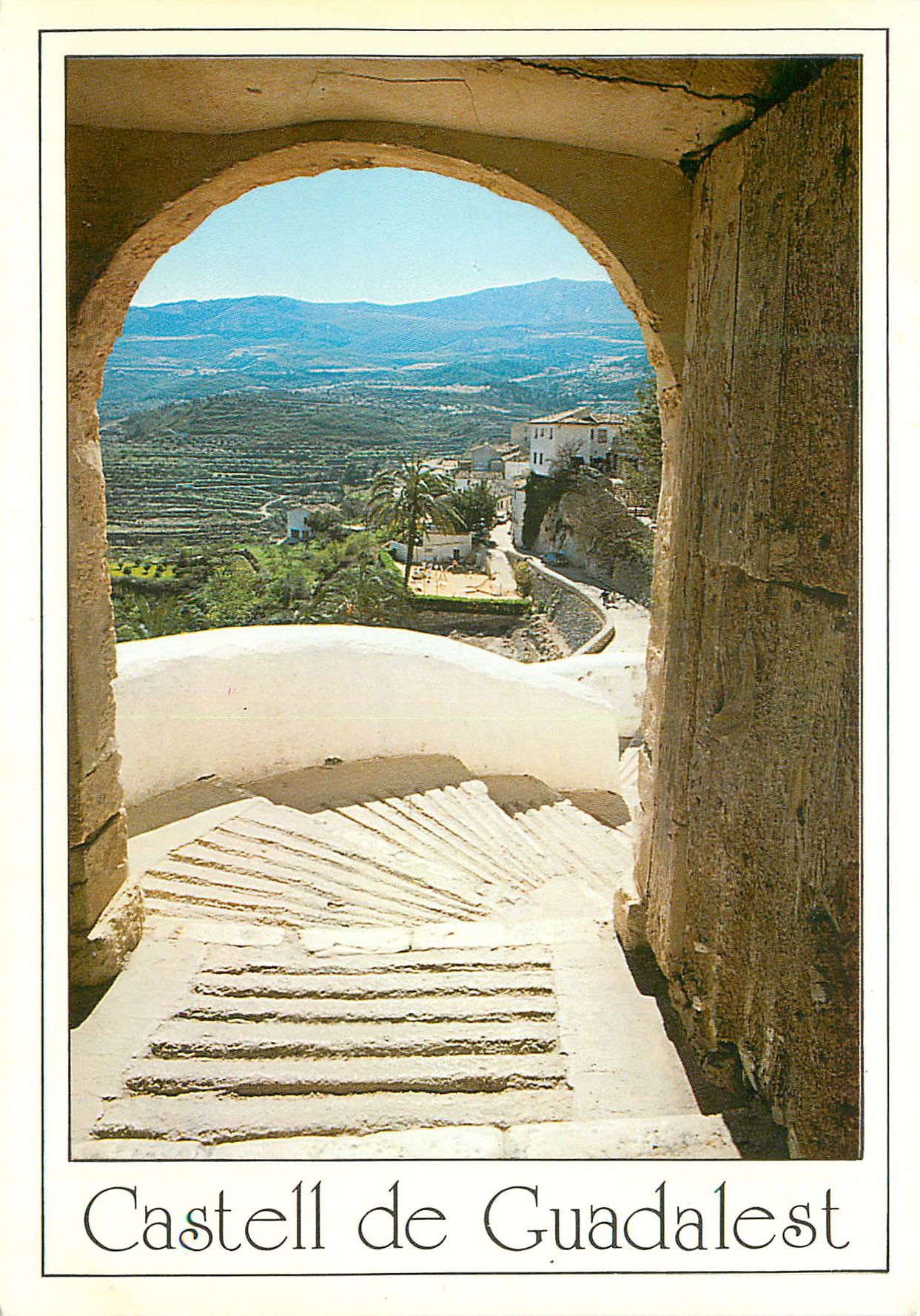 CPM Castell de Guadalest (Alicante) Entrada del Castillo