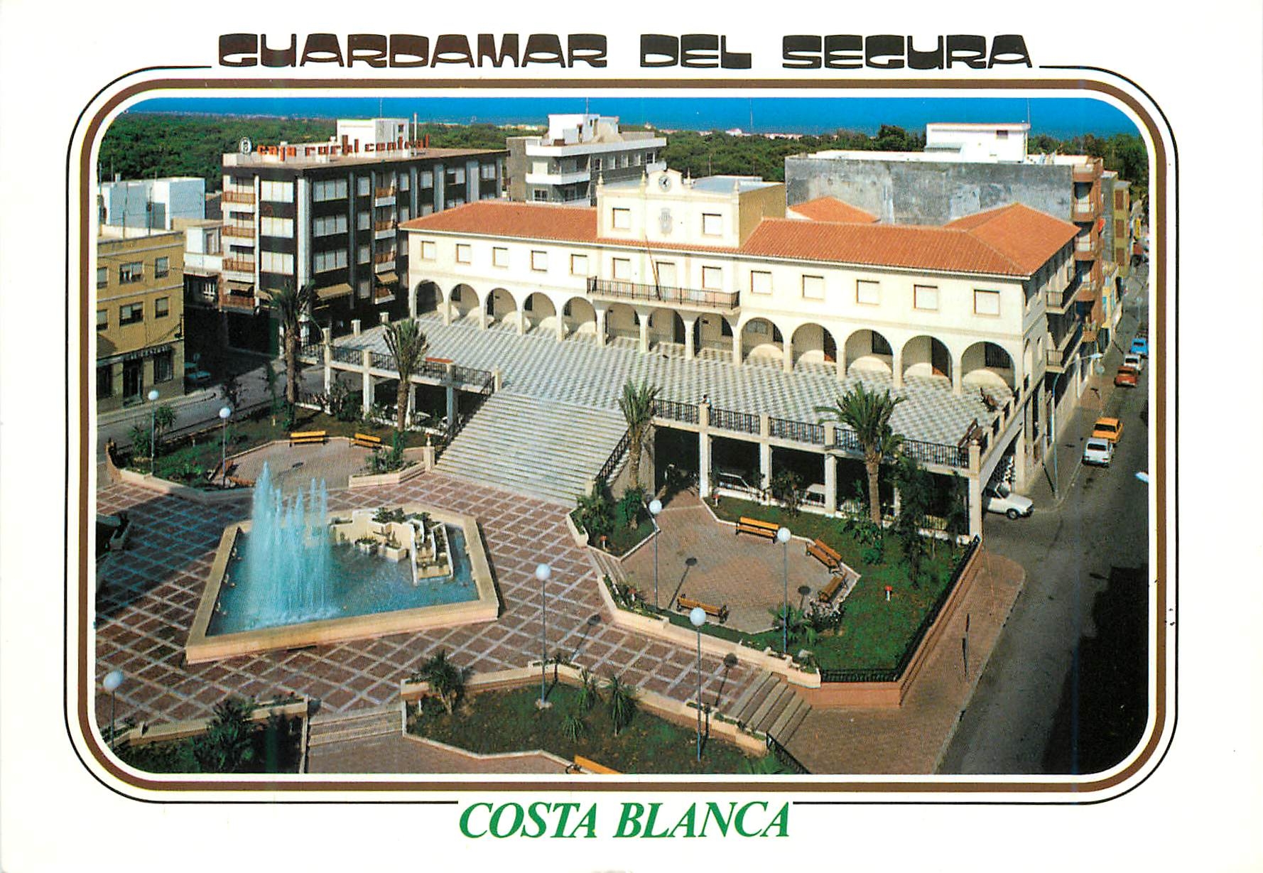 CPM Guardamar de Segura (Alicante) Place Caudillo et Hotel de Ville