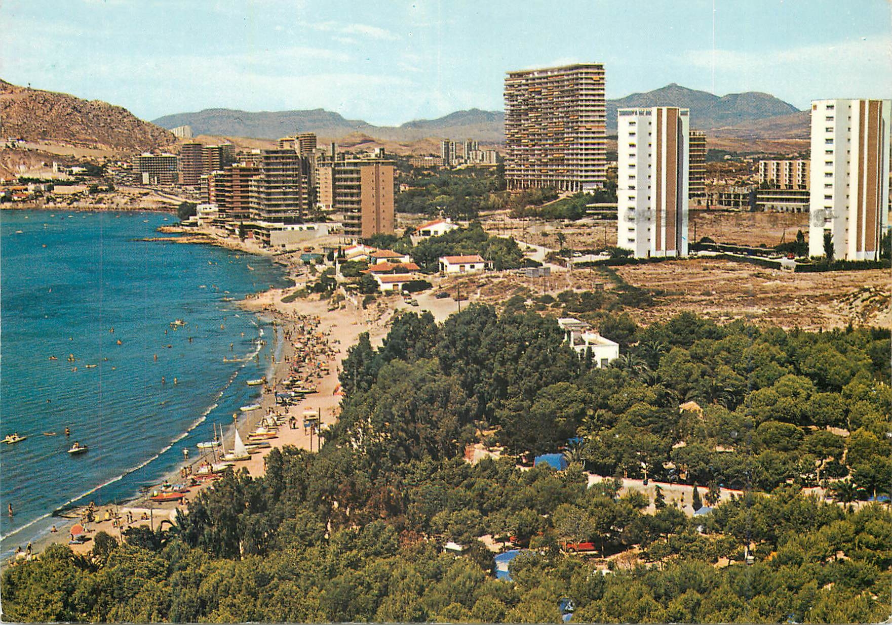 CPM Alicante  plage de l'albufereta camping baie et plage