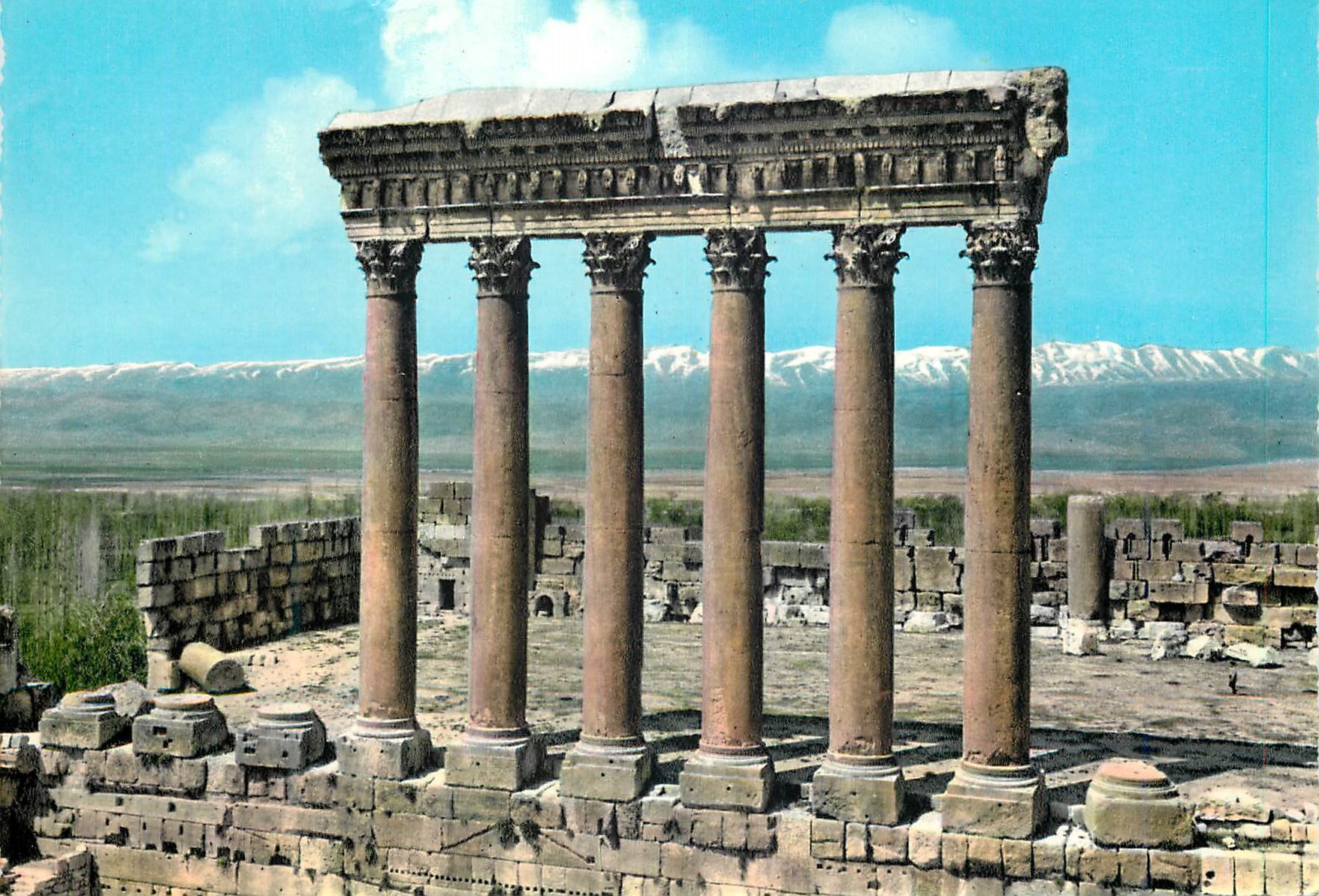 CPM Baalbeck les six colonnes du temple de jupiter