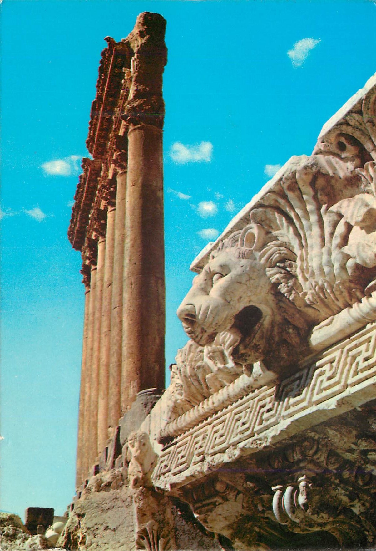 CPM Lebanon Baalbeck les six colonnes du temple de jupiter et les detail