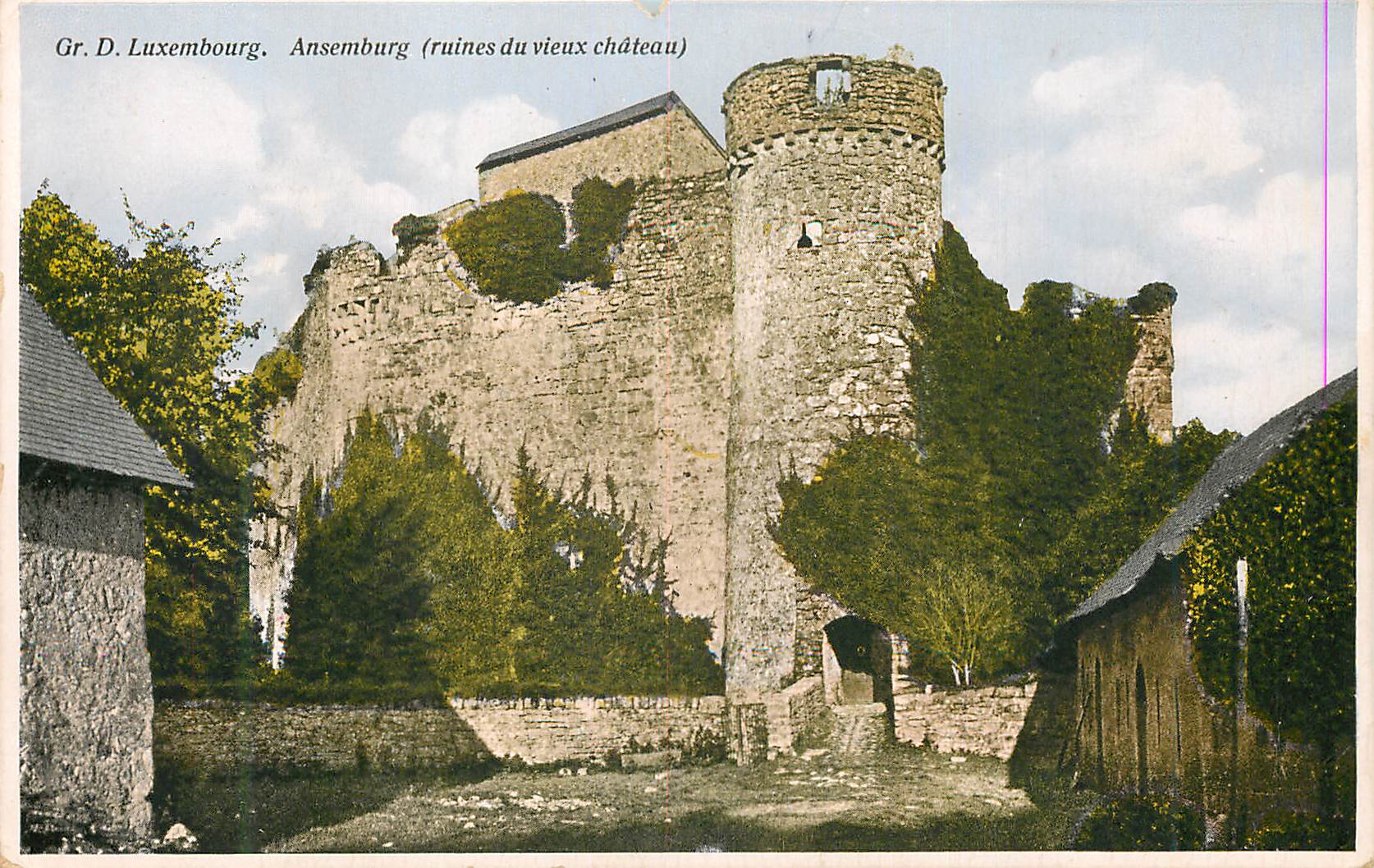 CPA Luxembourg ansemburg (ruines du vieux chateau)