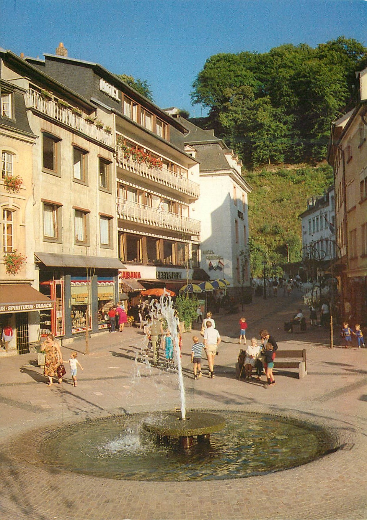 CPM Luxembourg Grand-Duche de Luxembourg Clervaux Zone pietonne