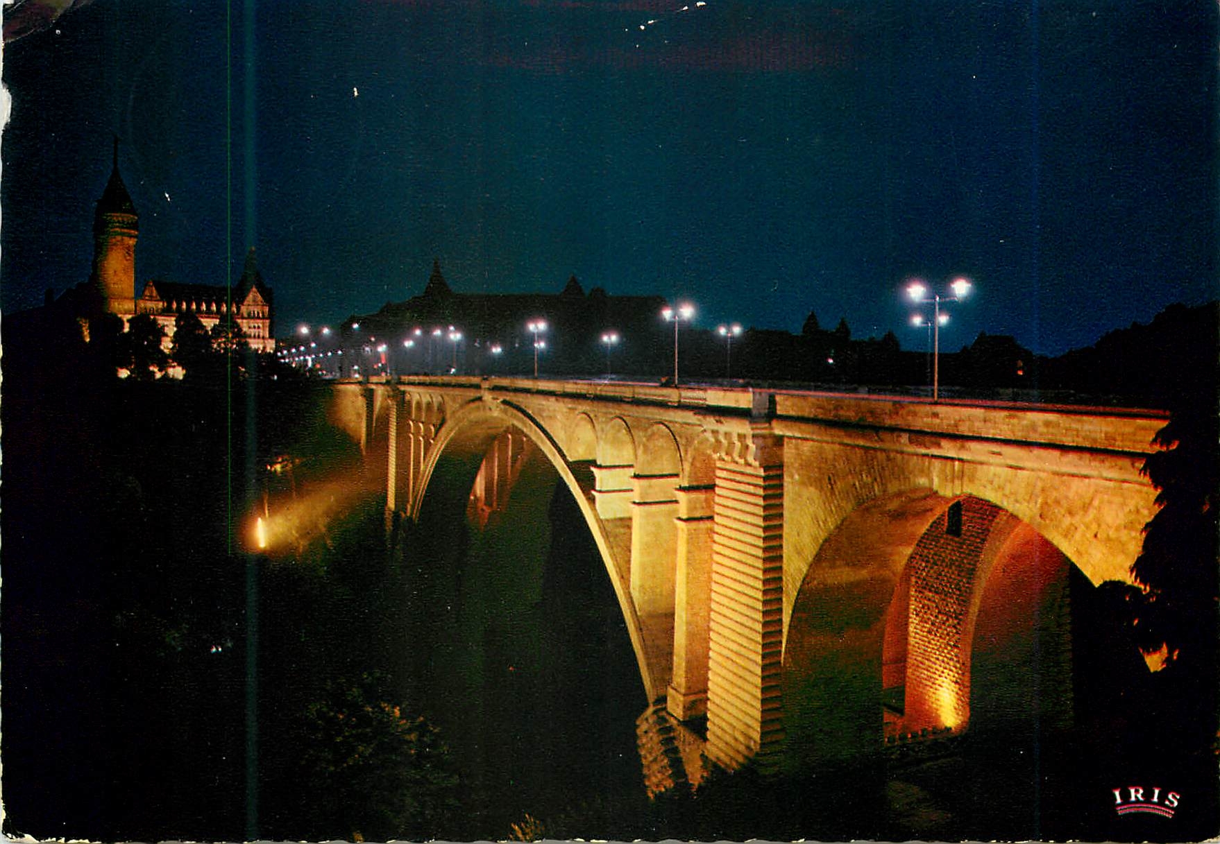 CPM Luxembourg Les illuminations du Pont Adolphe et de la Caisse d'Epargne