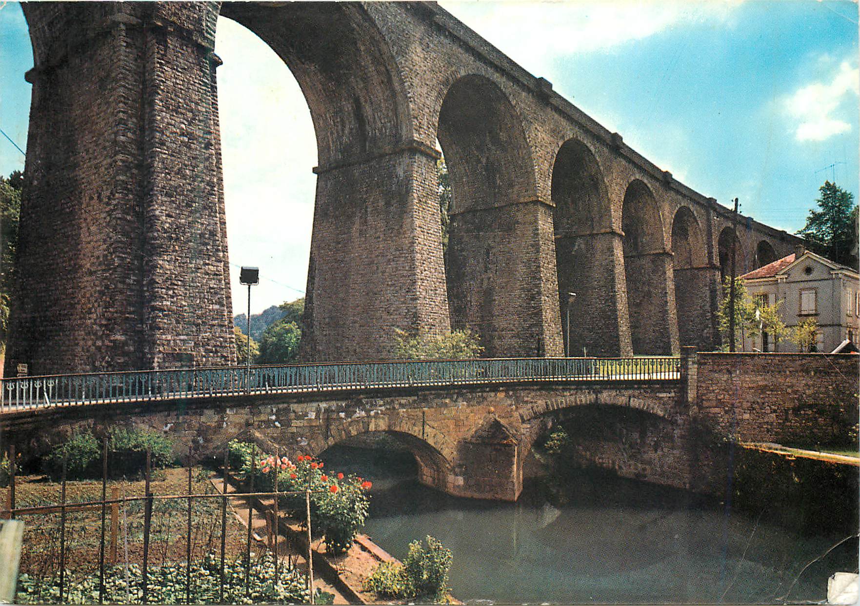CPM Luxembourg Viaduc de Clausen et l'Alzette pittoresque
