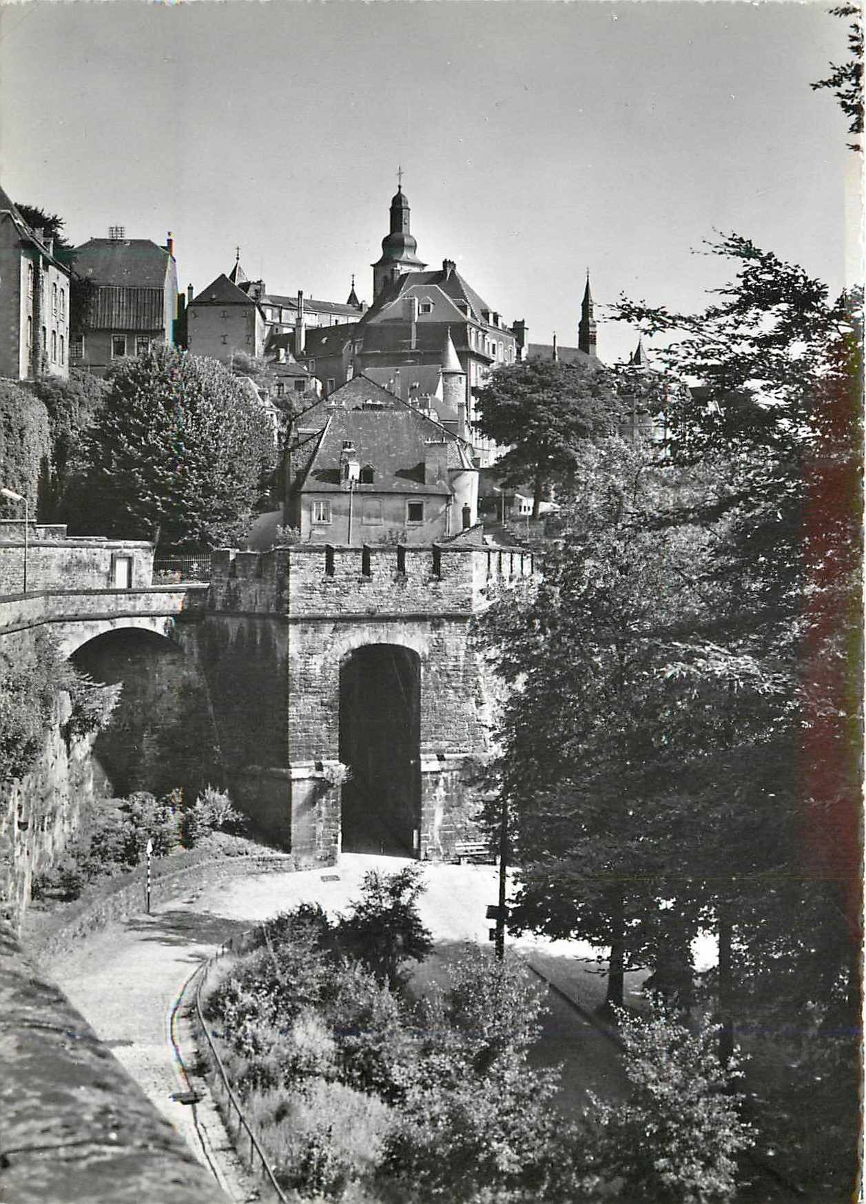 CPA Luxembourg Vue pittoresque et Chemin de la Corniche