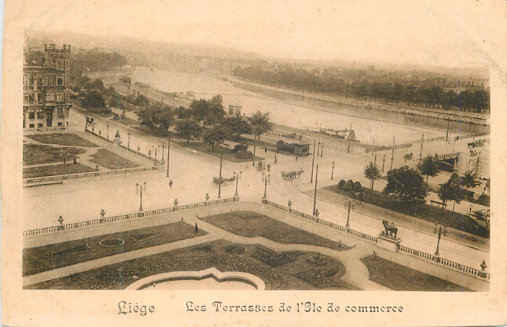 CPA Liege Terrasses de l'Ile de commerce