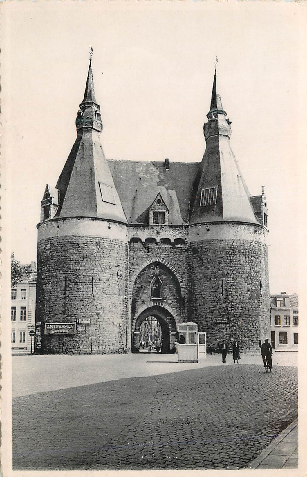 CPA Malines Vieille Porte de Bruxelles
