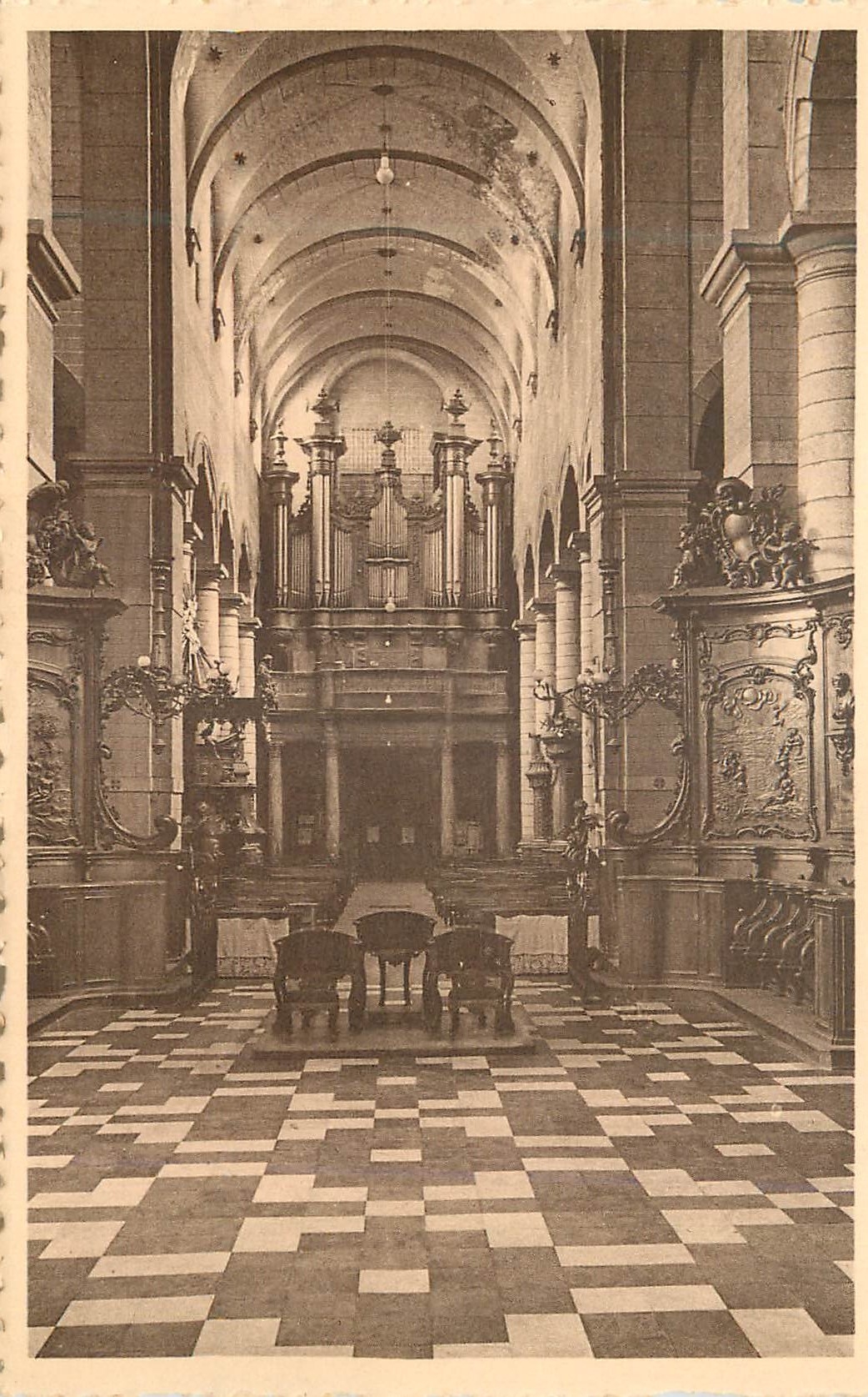 CPA Mons Eglise Saint-Nicolas en Havre Grande nef  Orgue