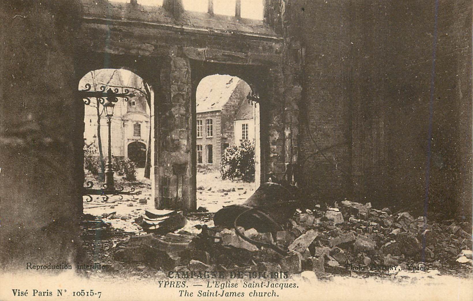 CPA Ypres L'Eglise Saint-Jacques Militaria