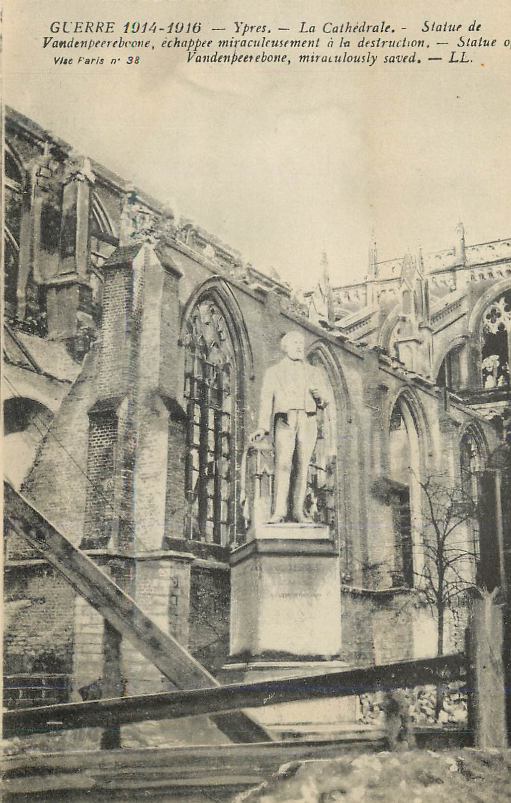 CPA Ypres La Cathedrale Guerre 1914-1916 Militaria