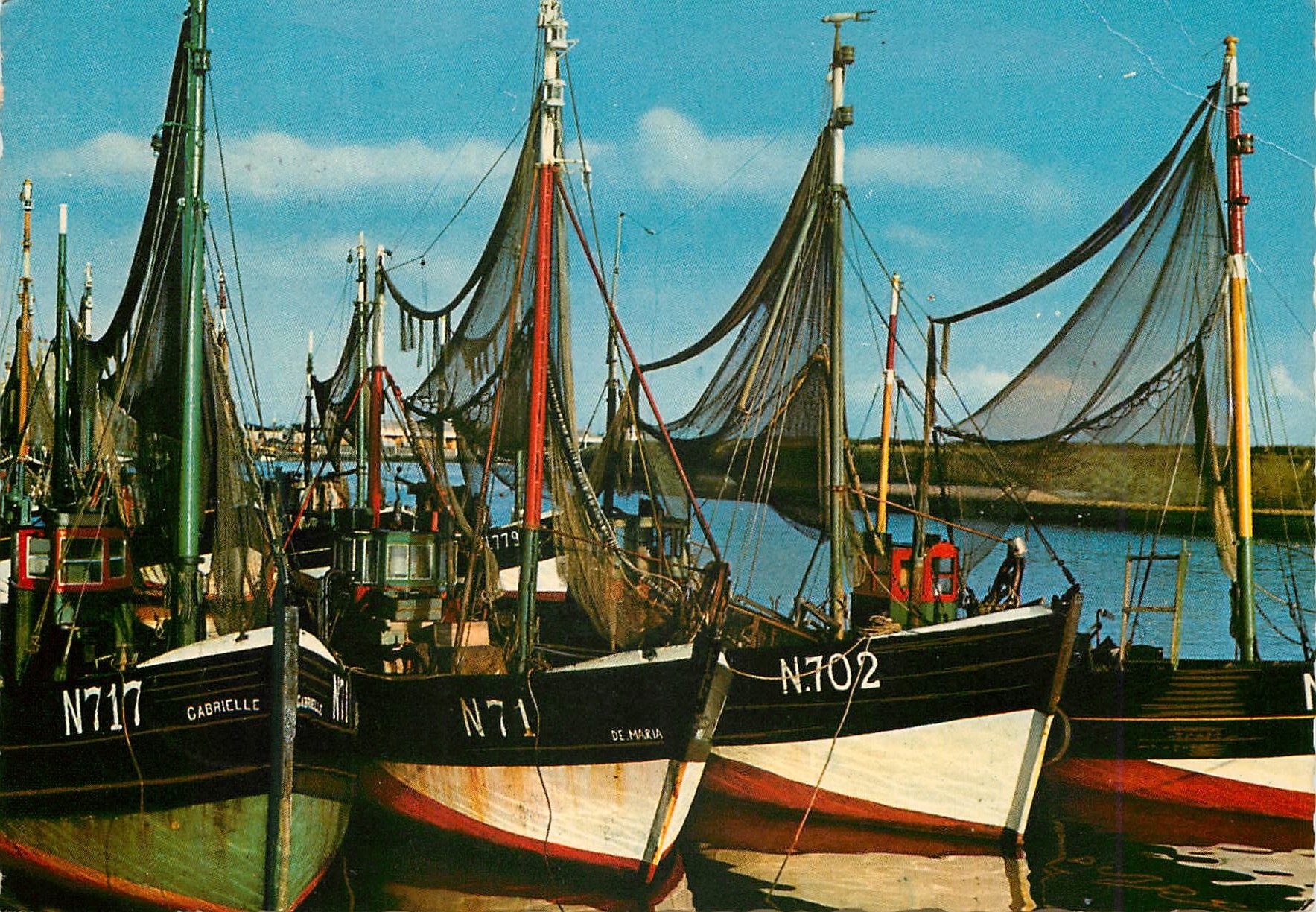 CPA Vissershaven port des pecheurs Bateaux de peche