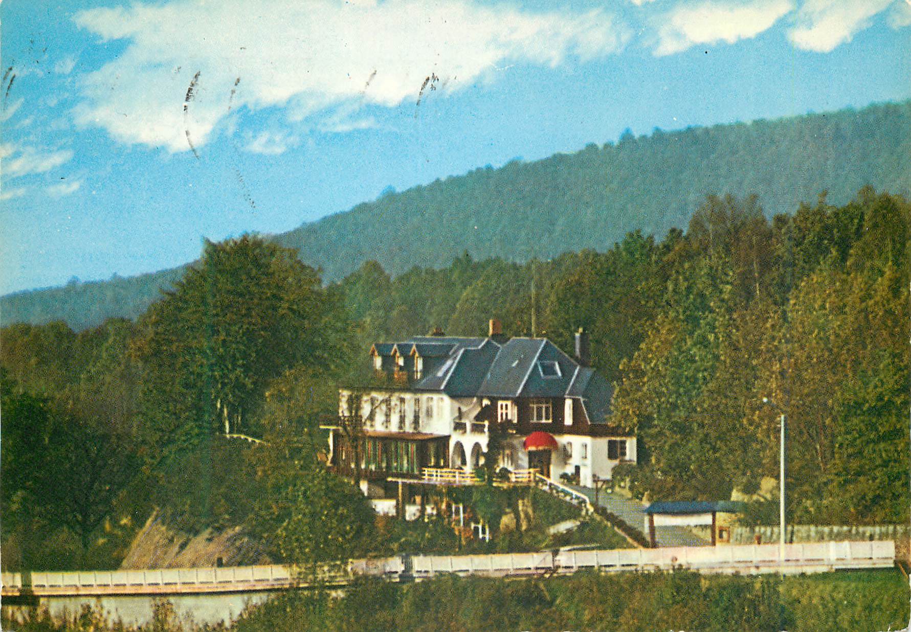 CPA Rochenaut sur semois un balcon en foret l'hostellerie chalet ardennais
