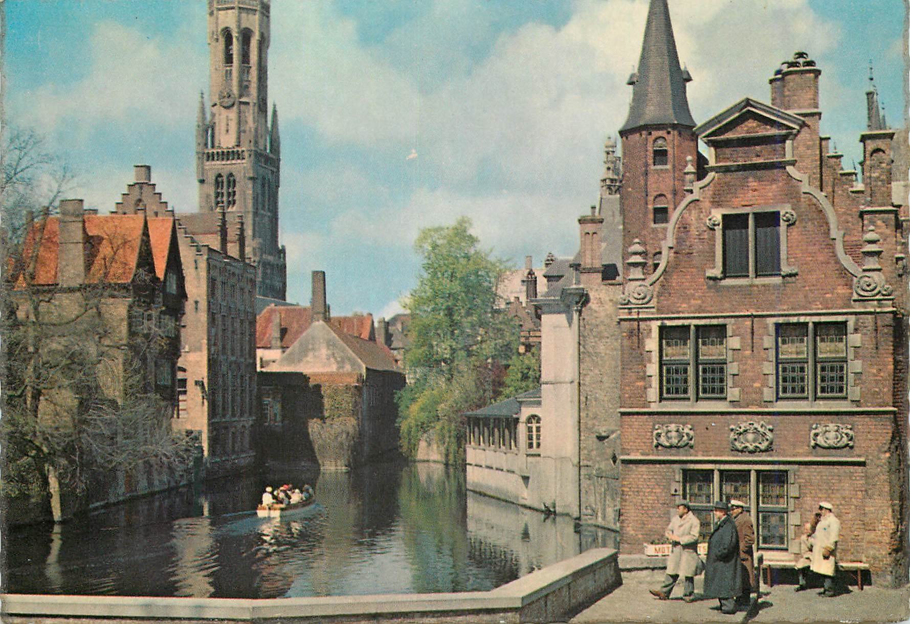 CPM Brugge quai de rosaire avec beffroi